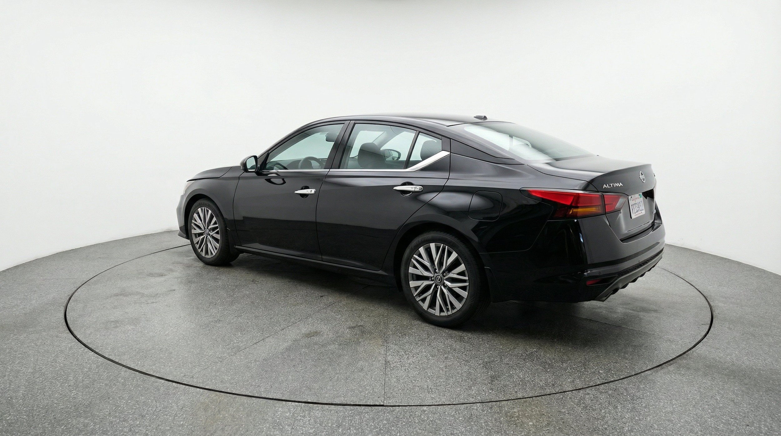 Thumbnail: 2025 Nissan Altima - 6