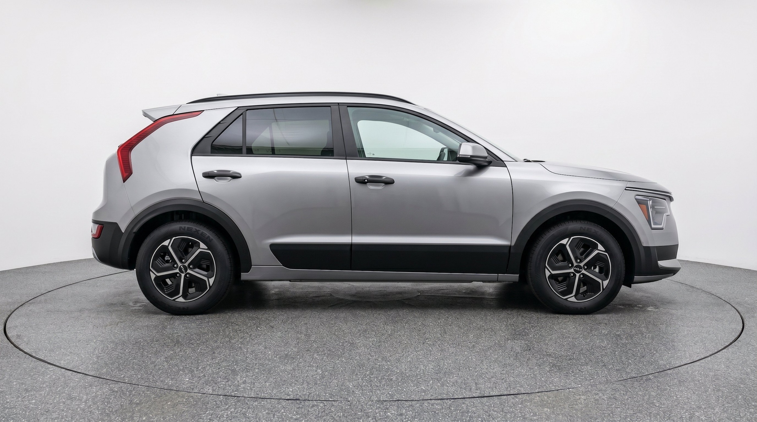 Thumbnail: 2026 Kia Niro - 11