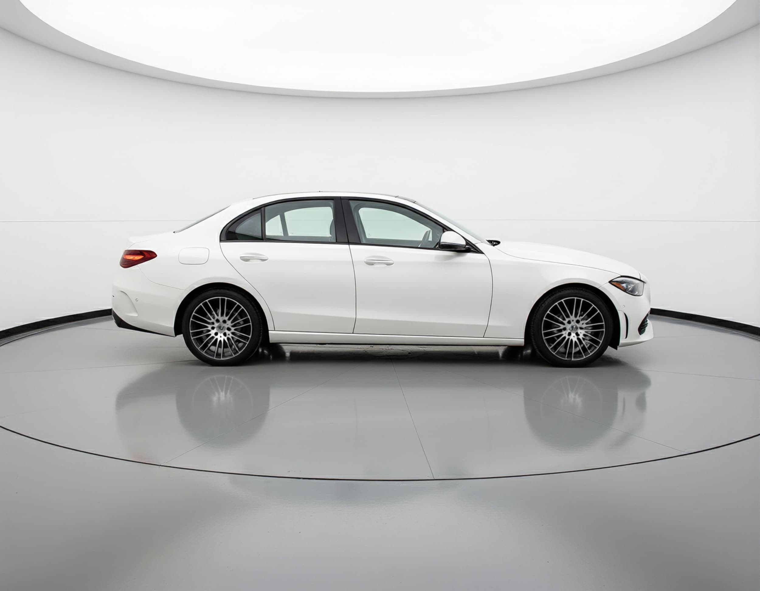 Thumbnail: 2024 Mercedes-Benz C-Class - 8