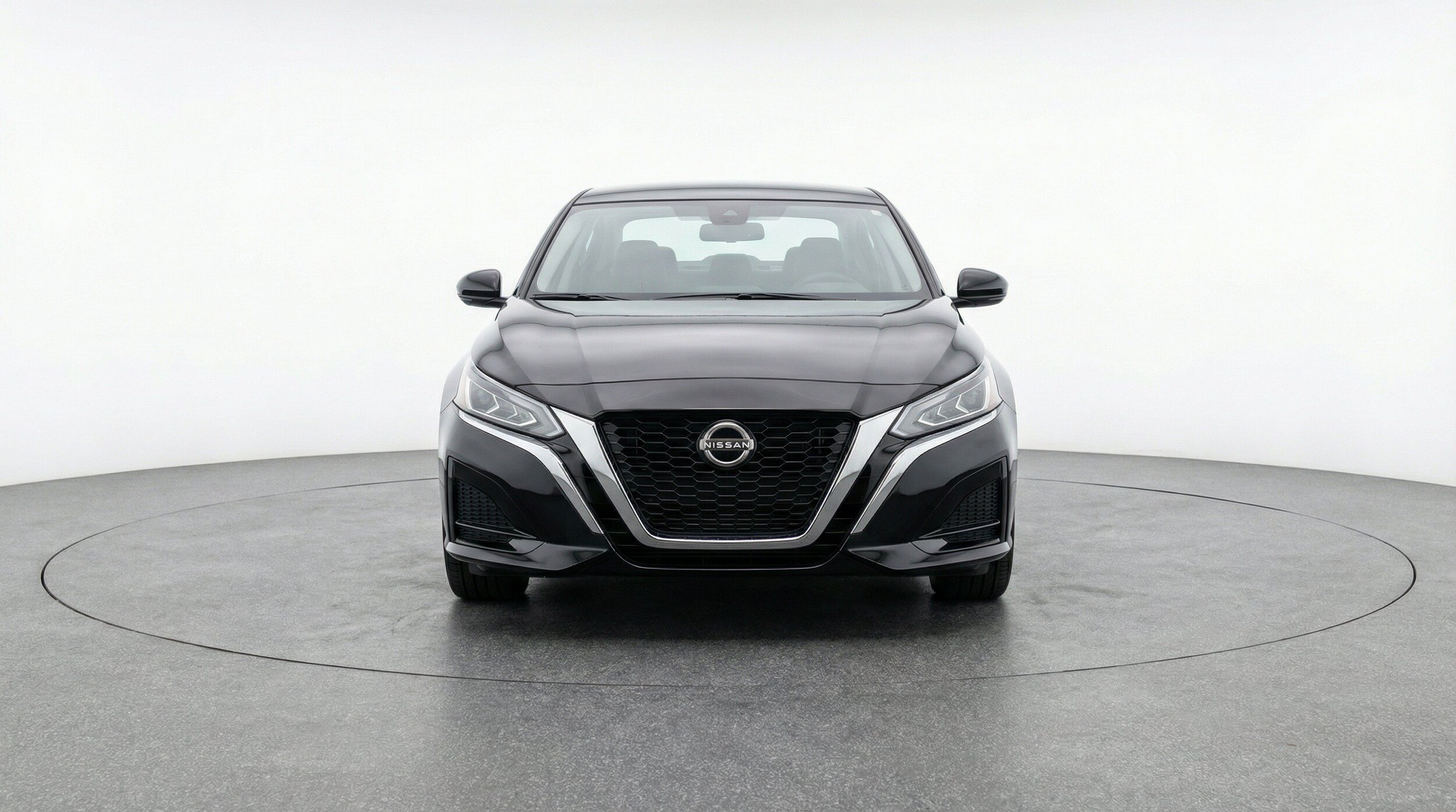 Thumbnail: 2025 Nissan Altima - 2