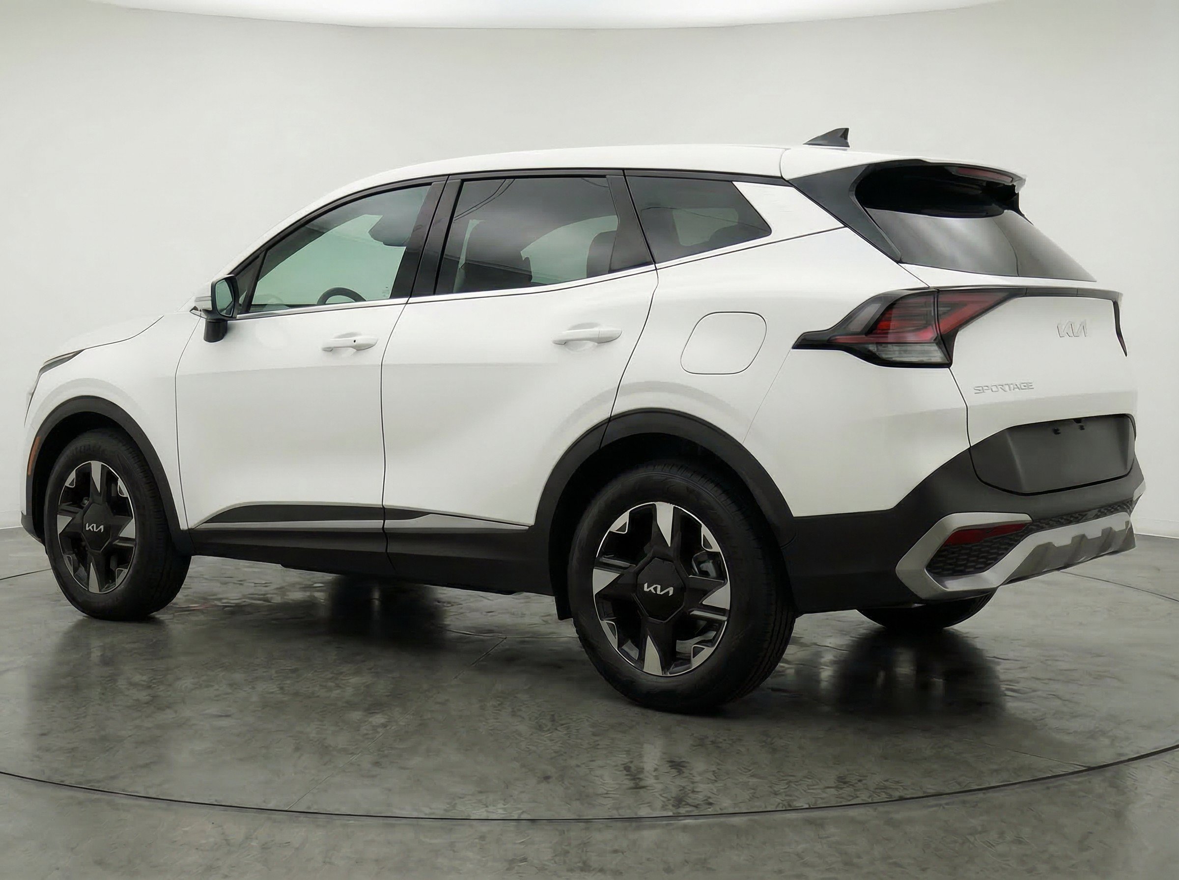 Thumbnail: 2026 Kia Sportage - 6