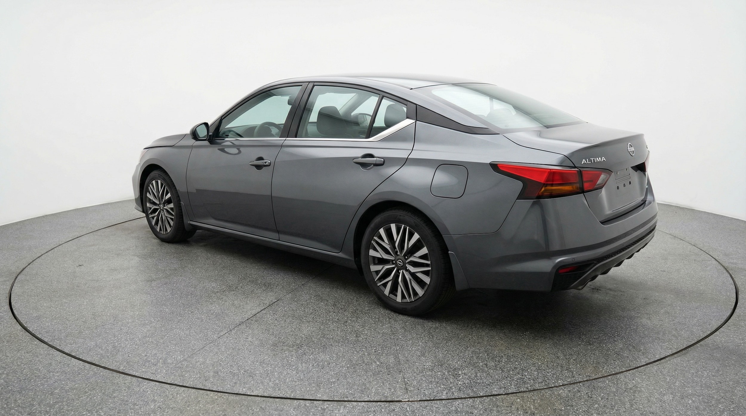 Thumbnail: 2025 Nissan Altima - 5