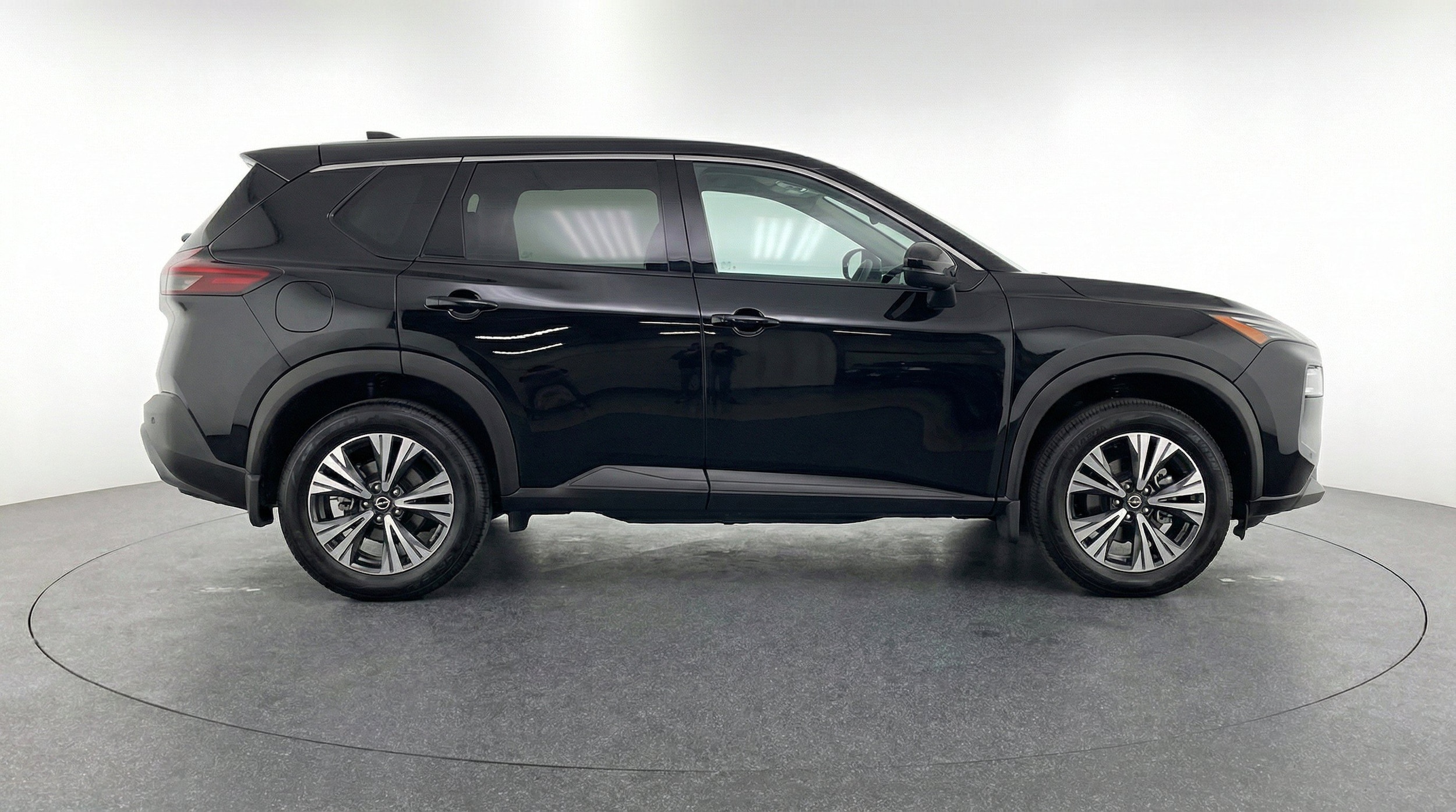 Thumbnail: 2025 Nissan Rogue - 11
