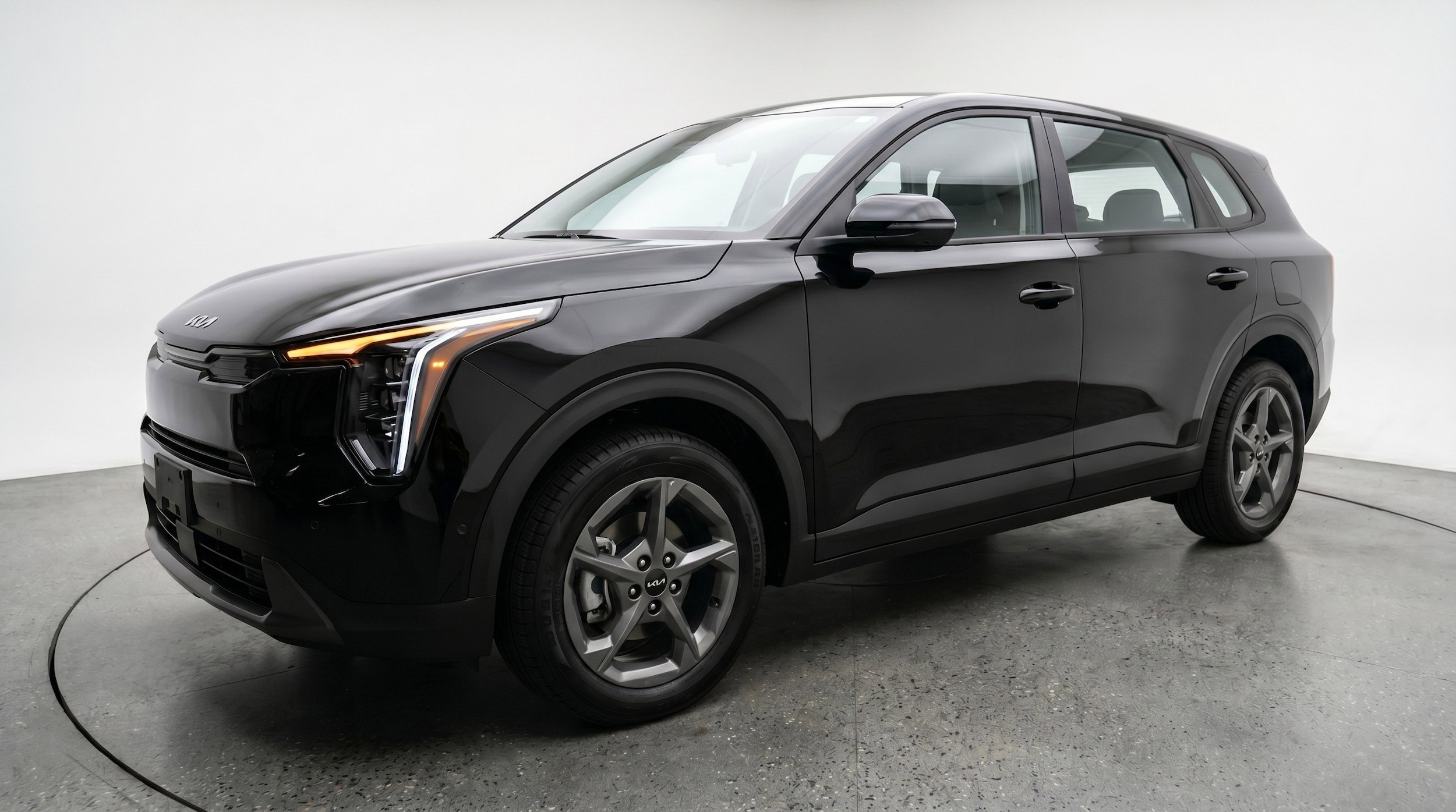 Thumbnail: 2025 Kia K4 - 3