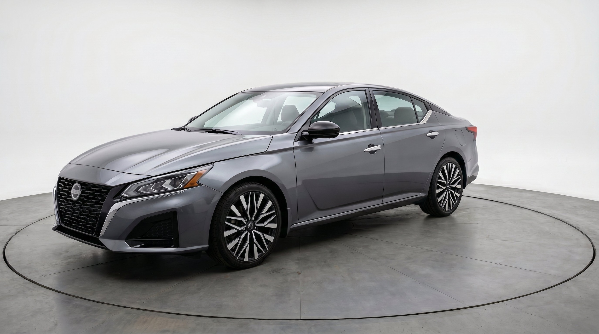 Thumbnail: 2025 Nissan Altima - 3