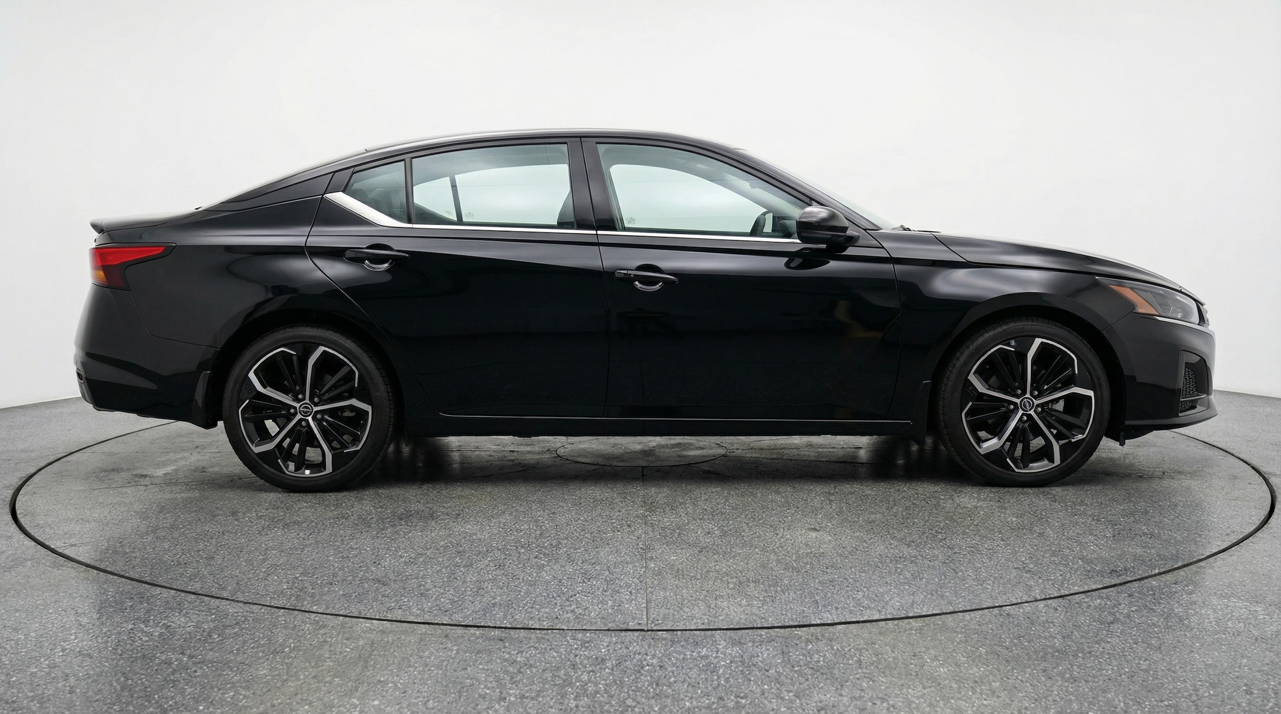 Thumbnail: 2025 Nissan Altima - 8