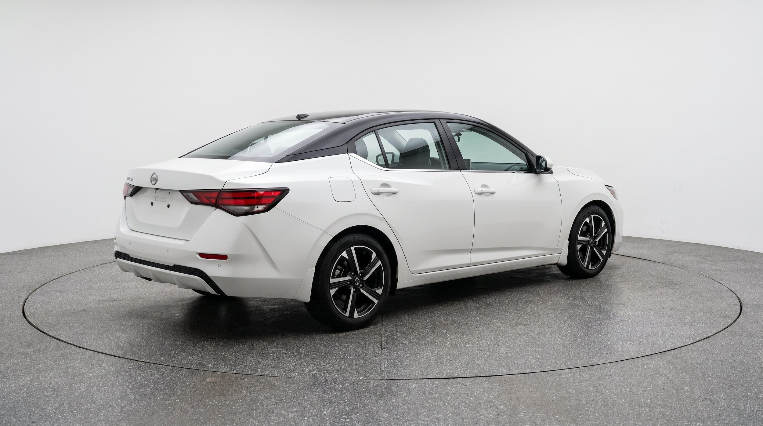 Thumbnail: 2025 Nissan Sentra - 9