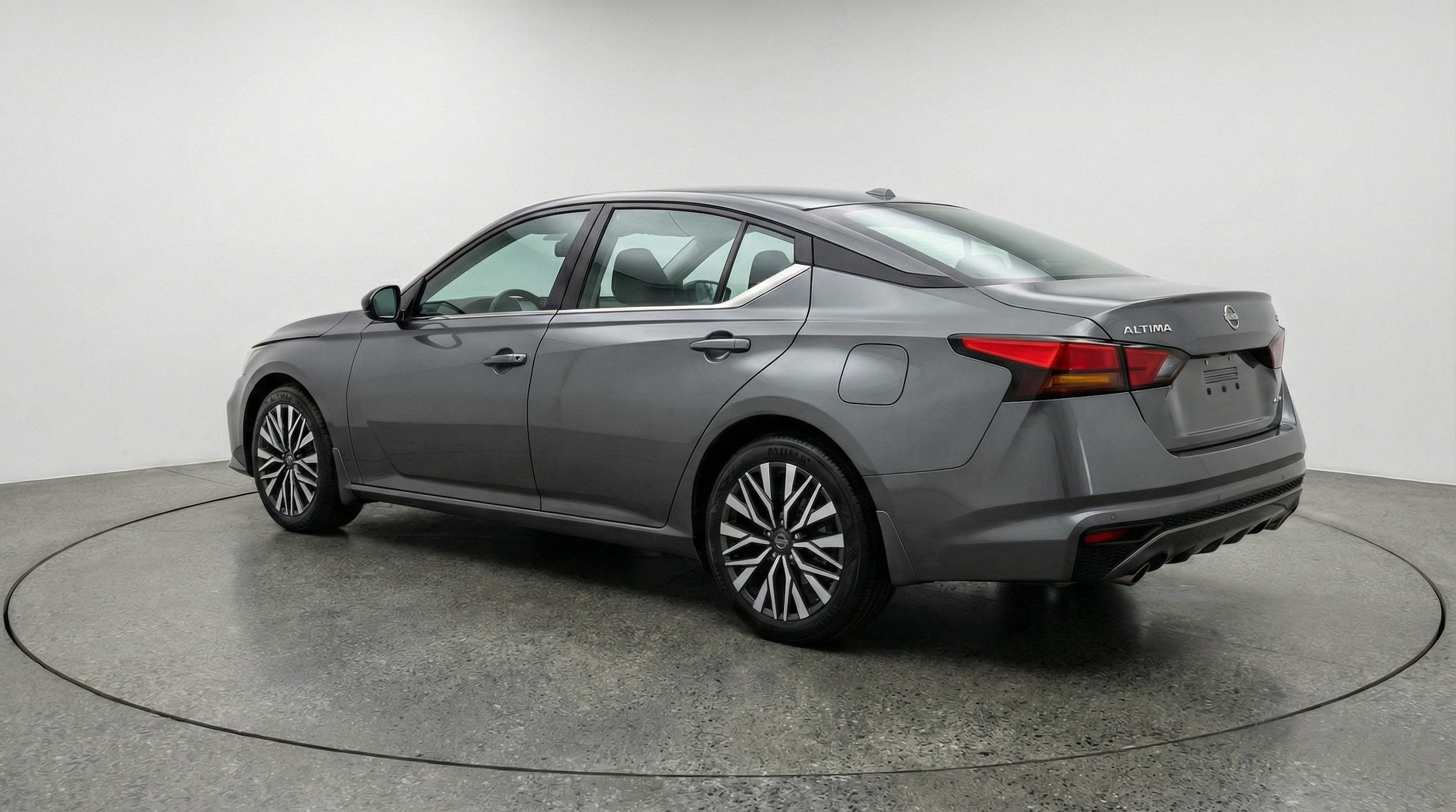 Thumbnail: 2025 Nissan Altima - 5