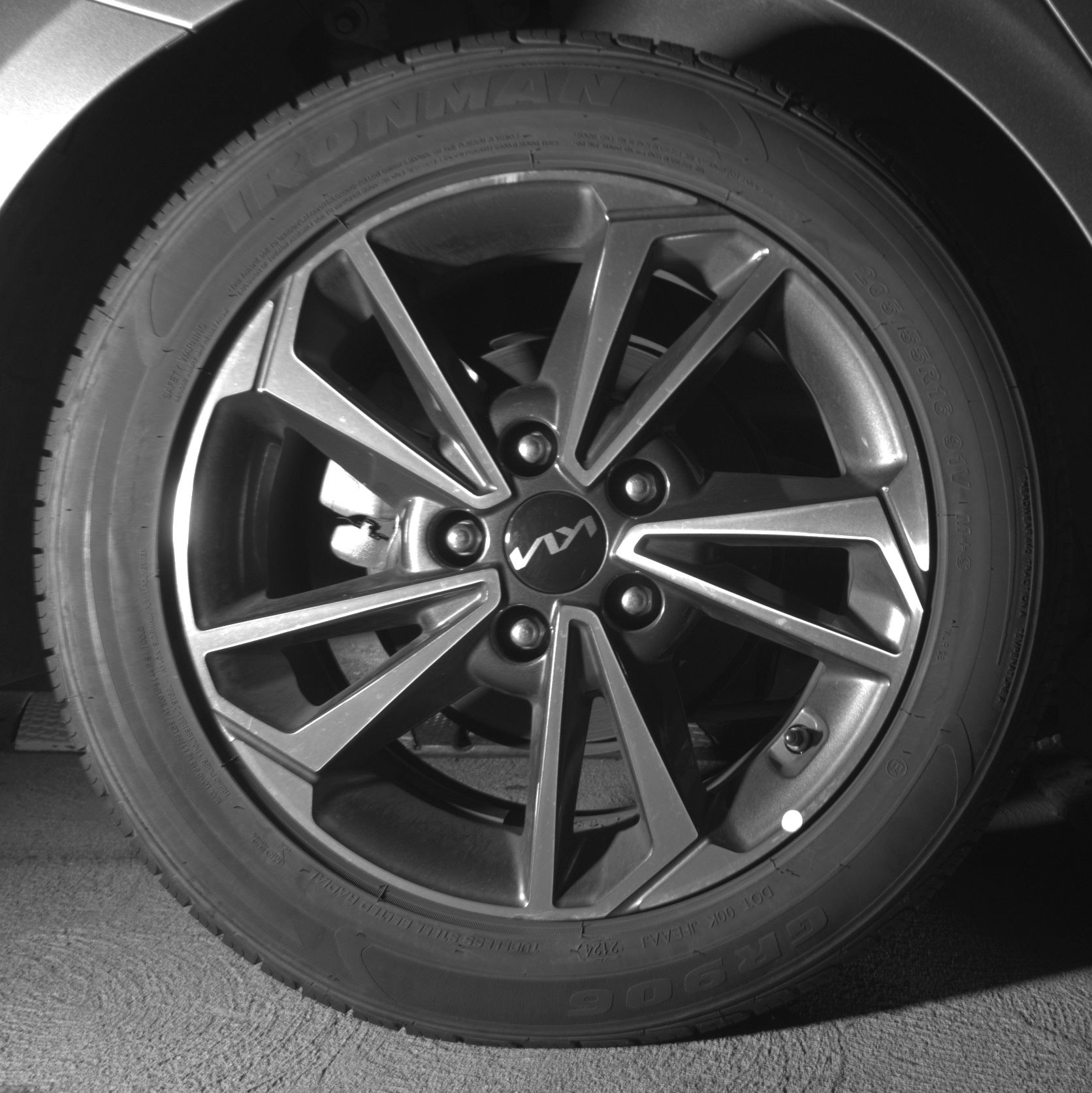 Thumbnail: 2024 Kia Forte - 19