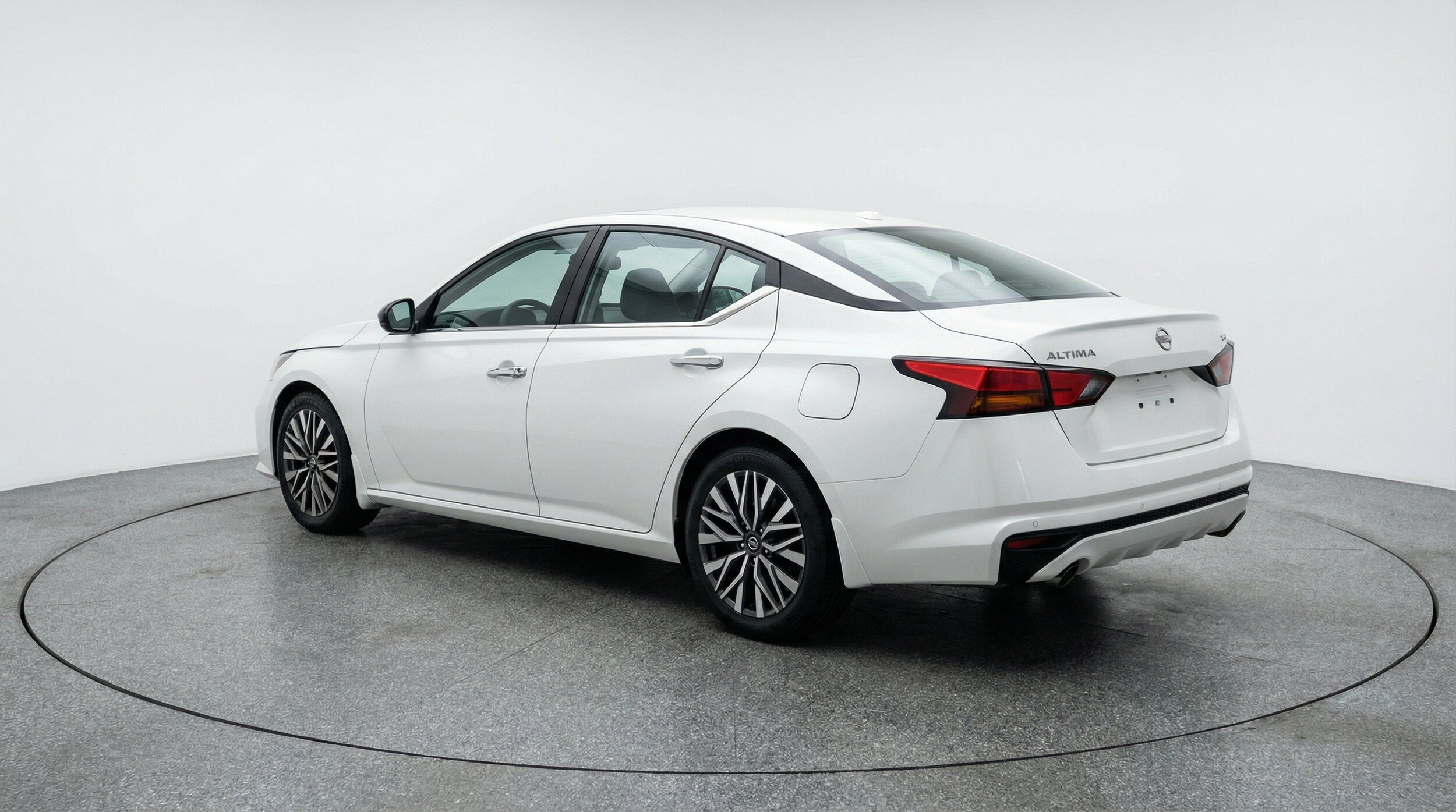 Thumbnail: 2025 Nissan Altima - 6