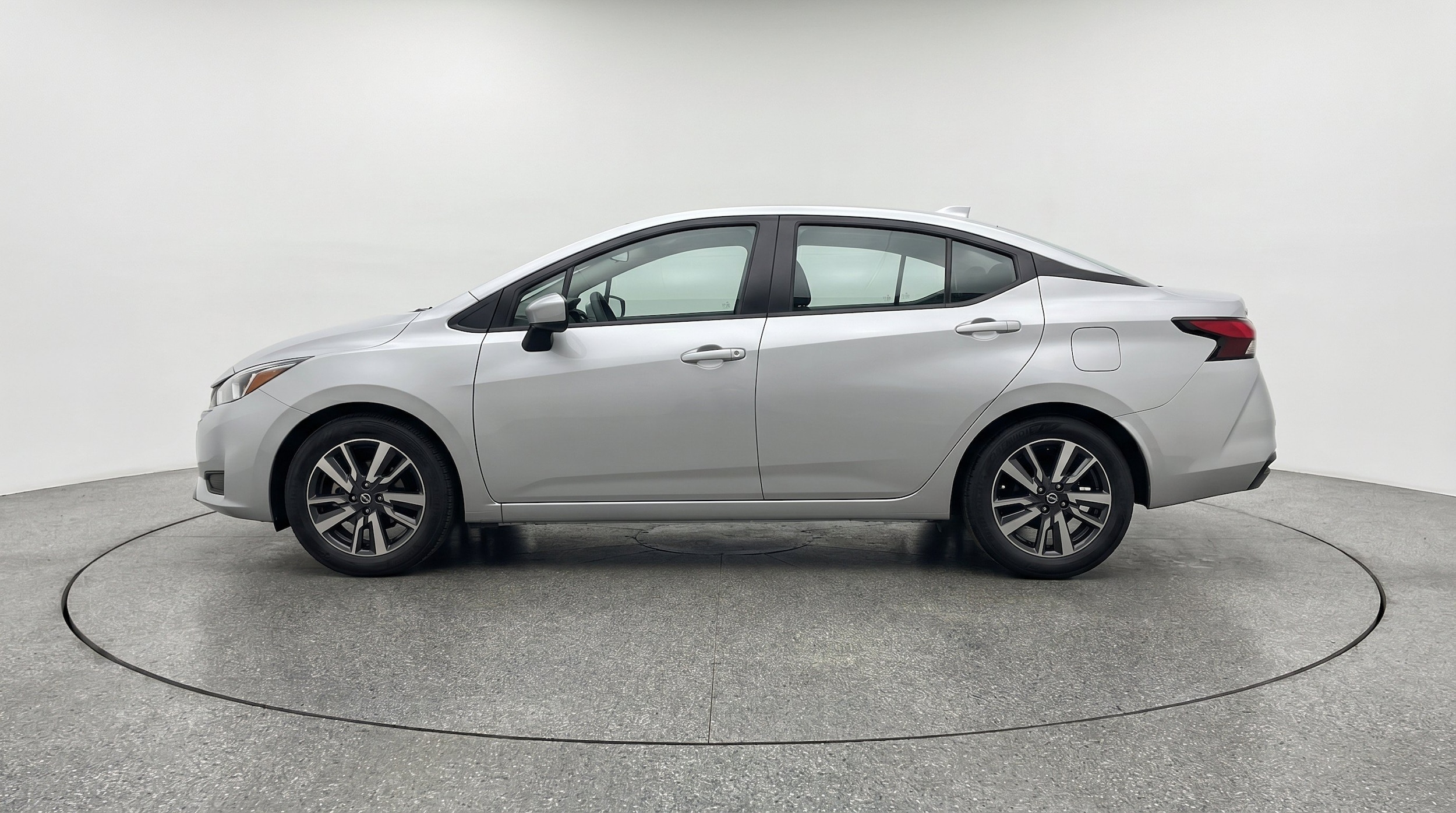Thumbnail: 2025 Nissan Versa - 5