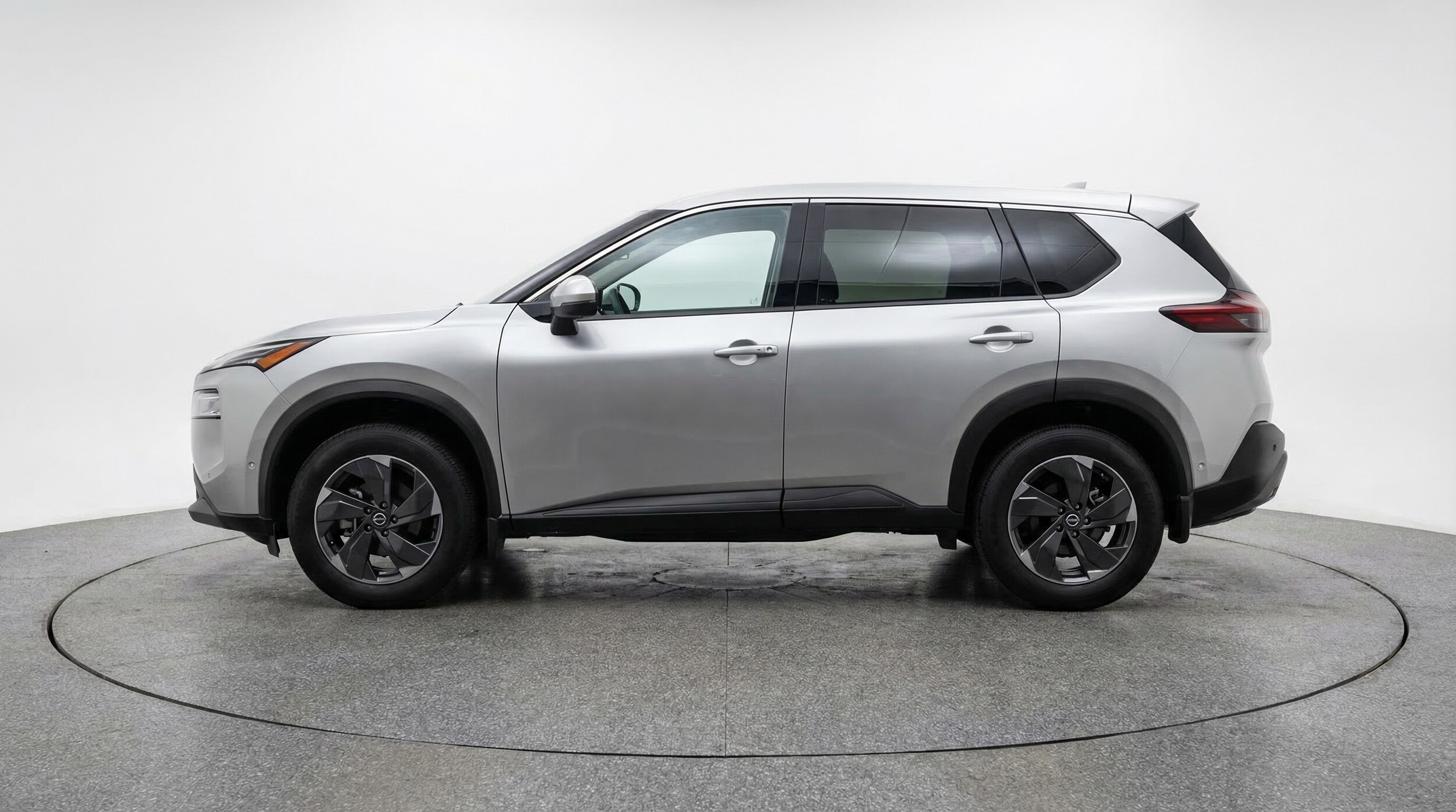 Thumbnail: 2025 Nissan Rogue - 4