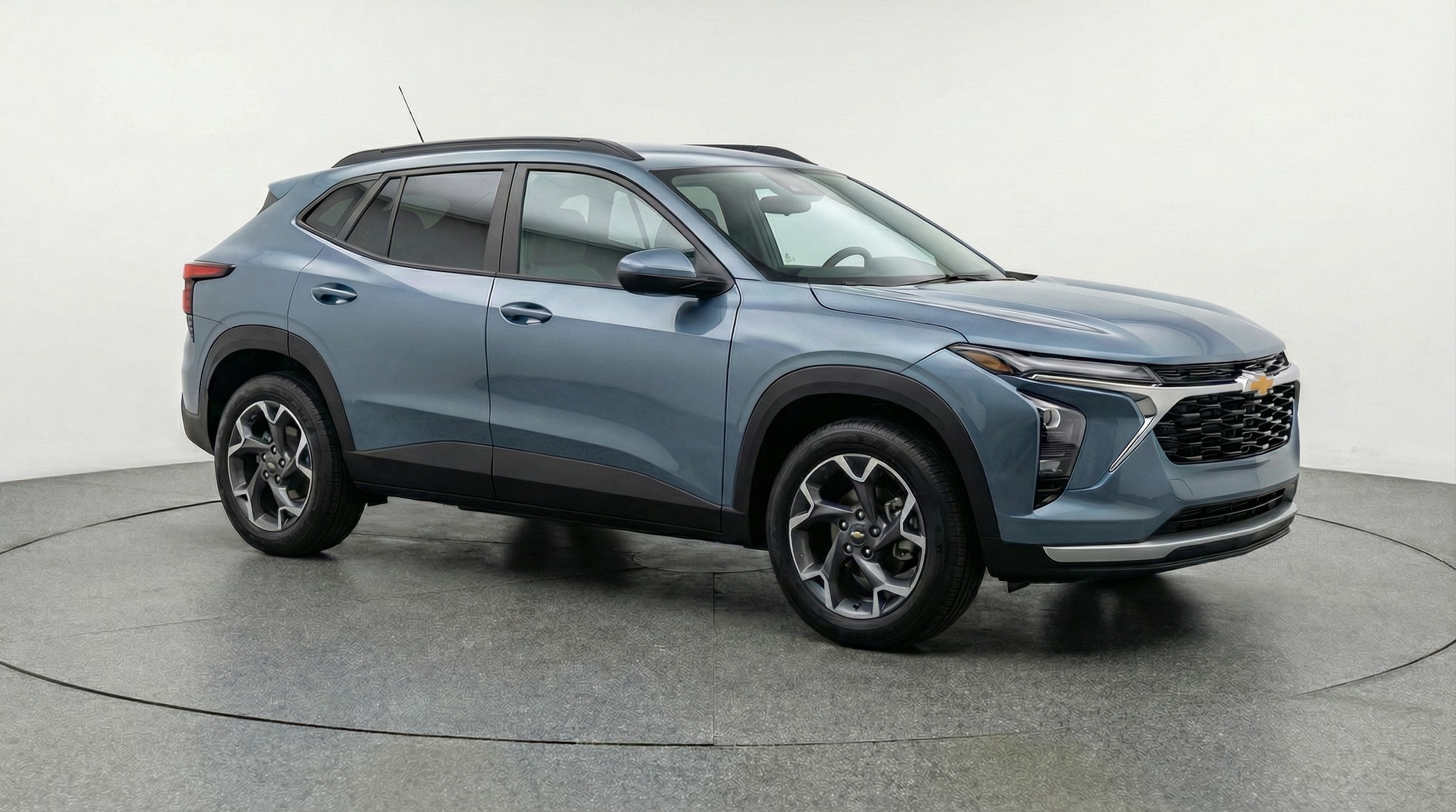 Thumbnail: 2025 Chevrolet Trax - 1