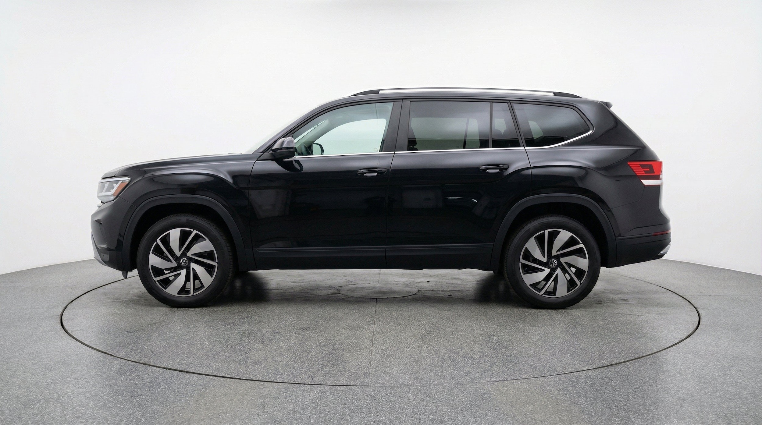 Thumbnail: 2026 Volkswagen Atlas - 5