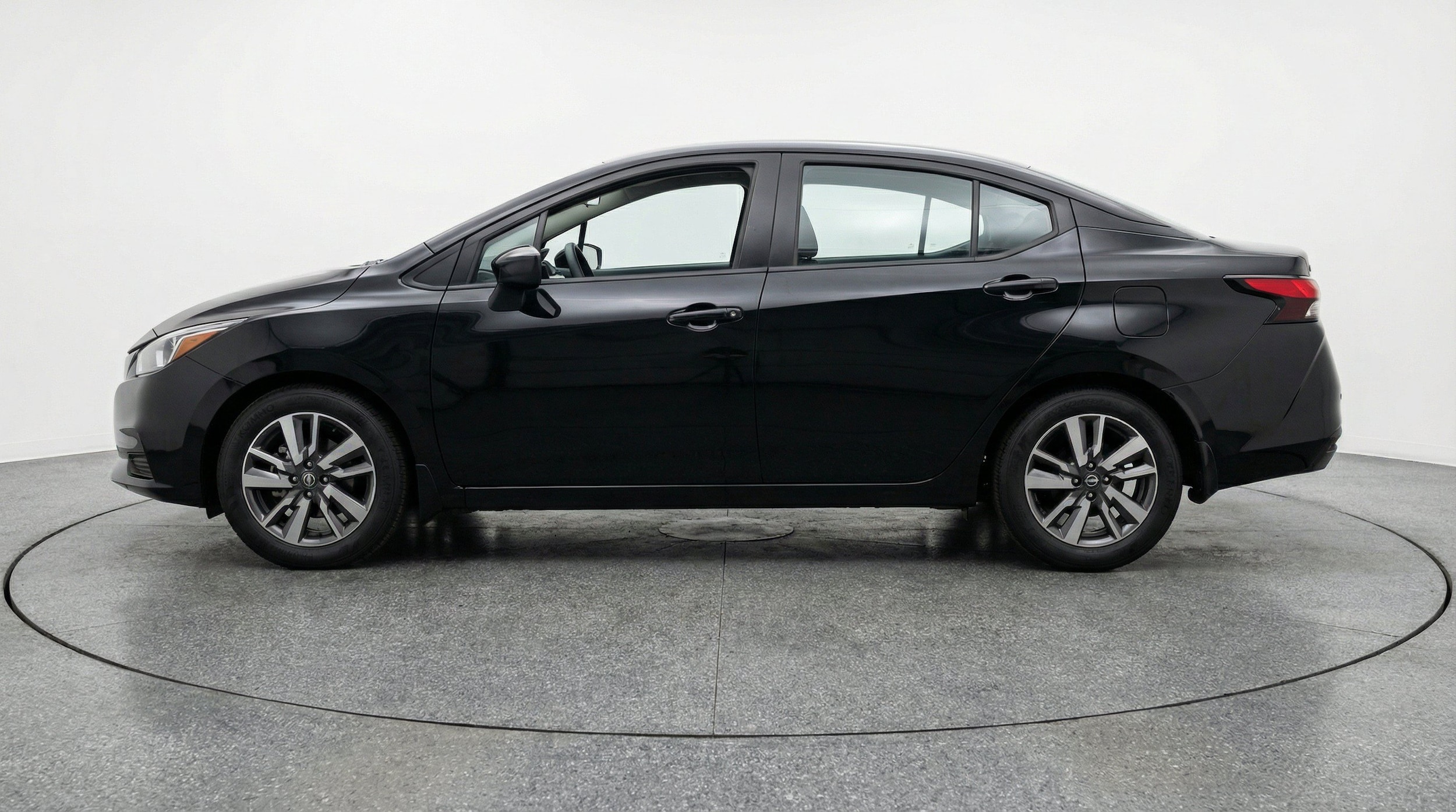 Thumbnail: 2025 Nissan Versa - 5