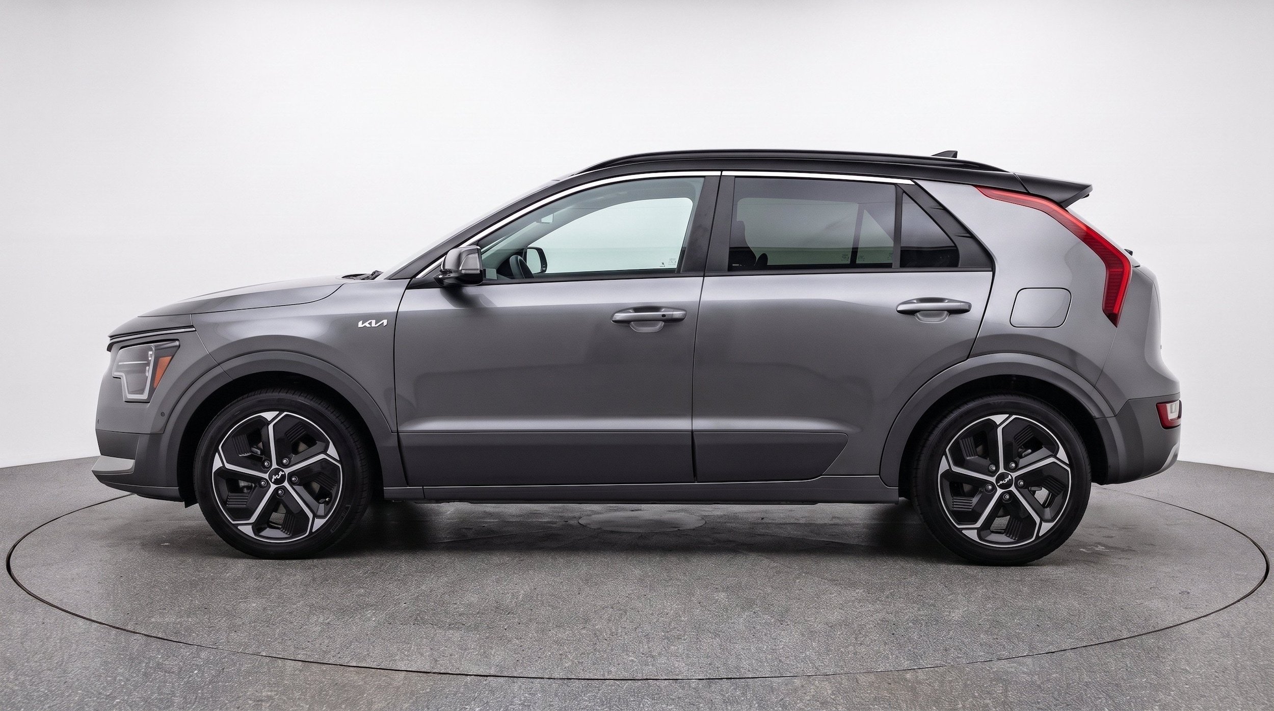 Thumbnail: 2026 Kia Niro - 5