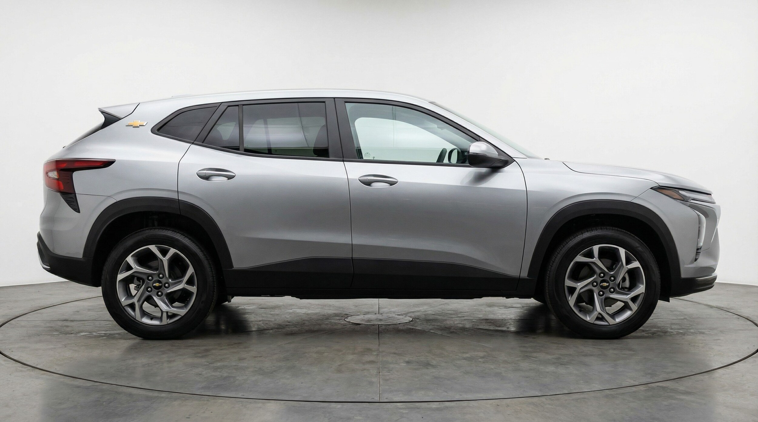 Thumbnail: 2025 Chevrolet Trax - 8