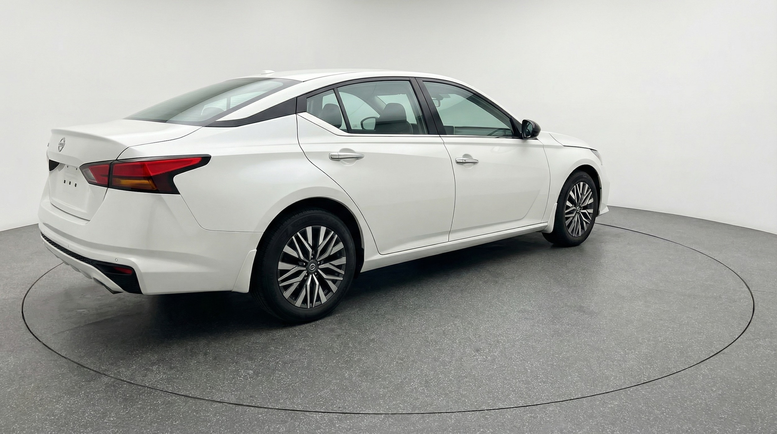 Thumbnail: 2025 Nissan Altima - 7