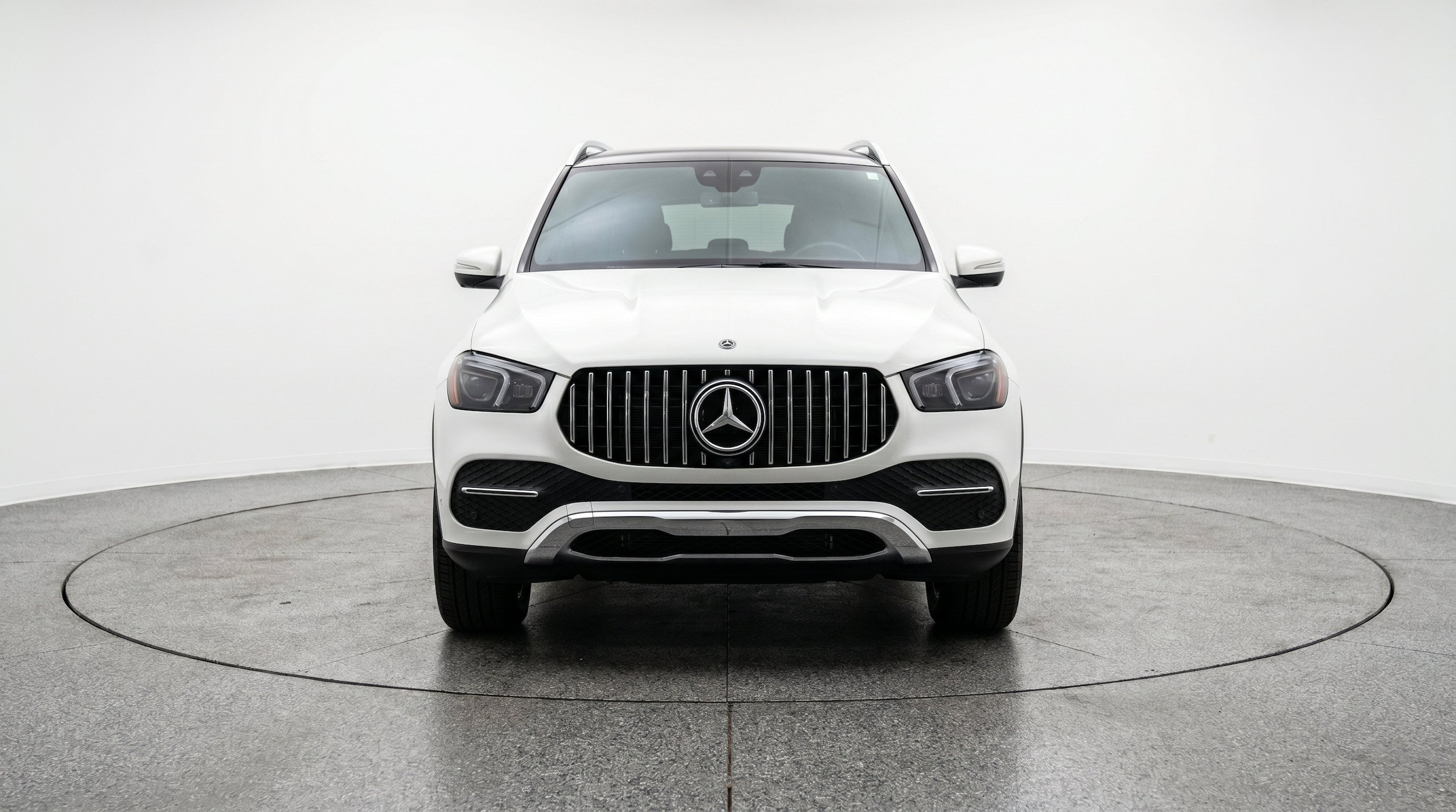 Thumbnail: 2026 Mercedes-Benz GLE - 2