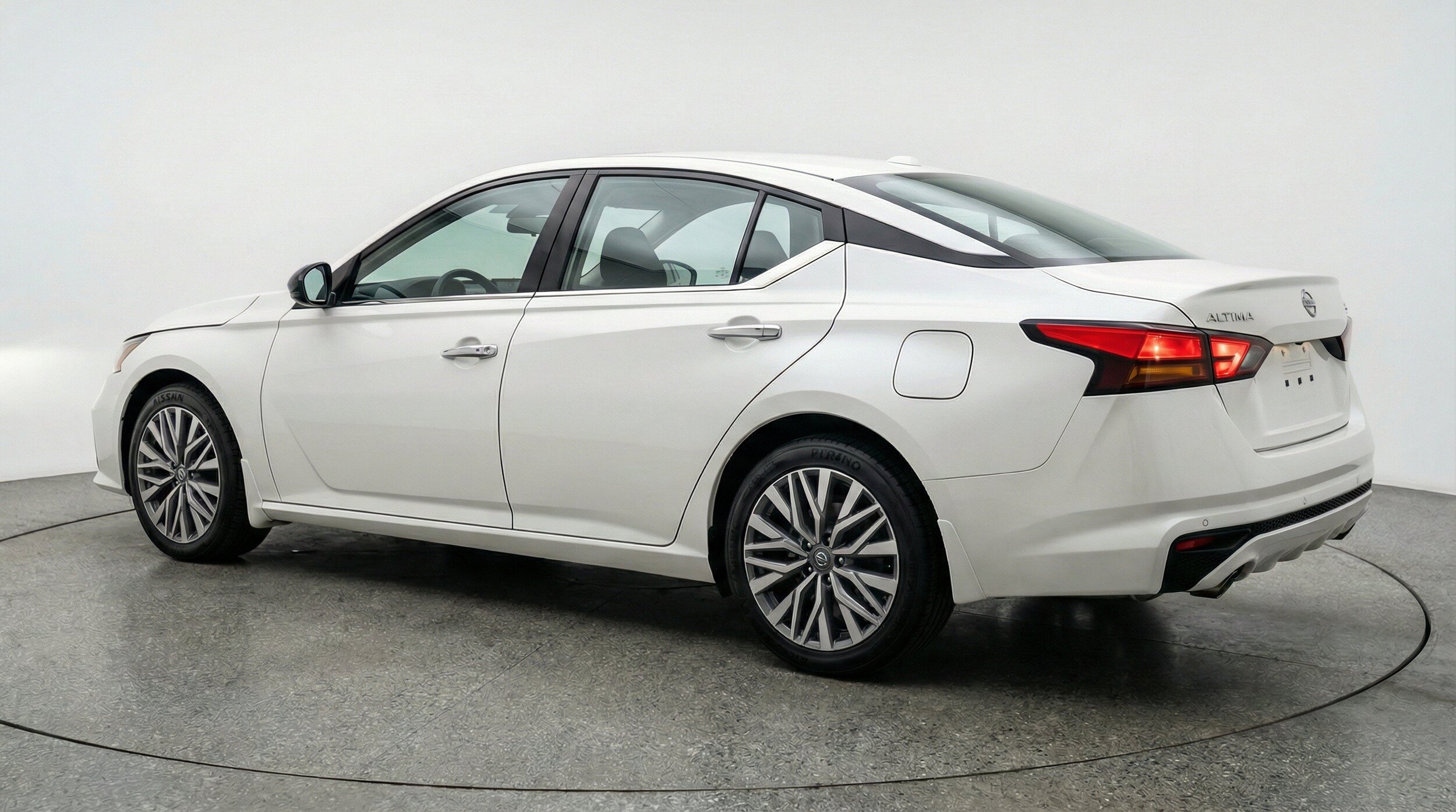 Thumbnail: 2025 Nissan Altima - 6