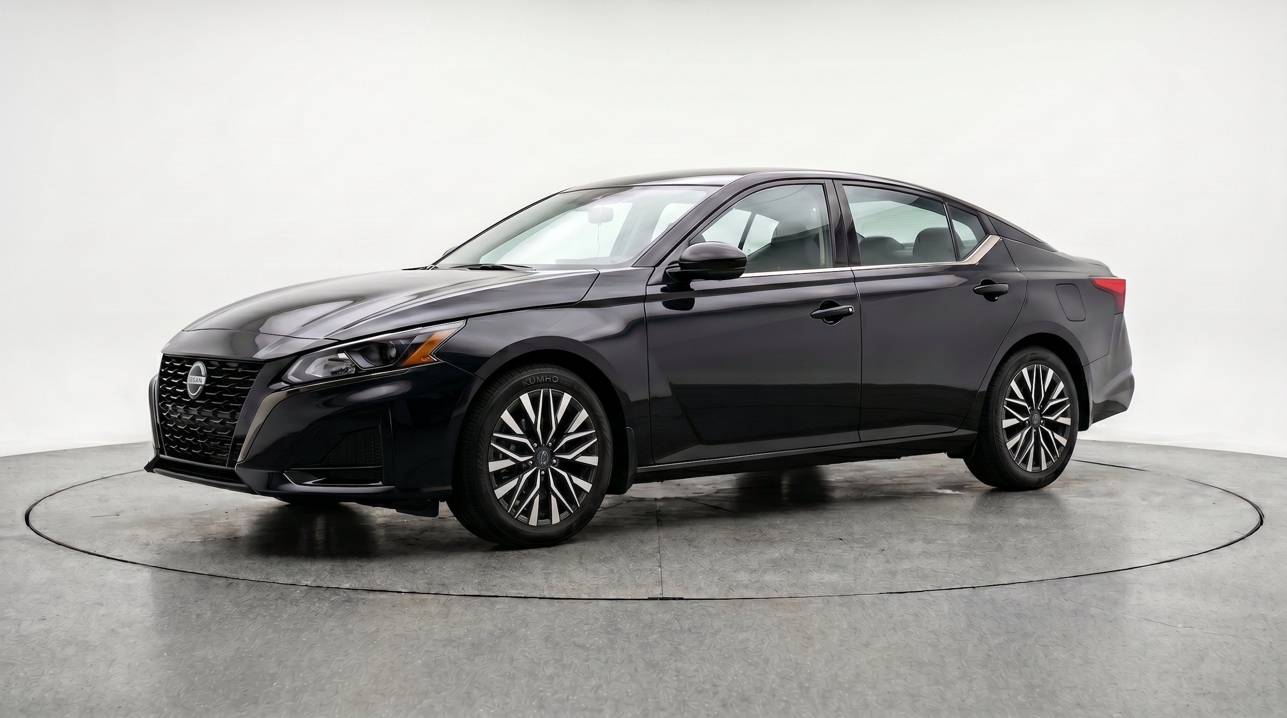 Thumbnail: 2026 Nissan Altima - 3