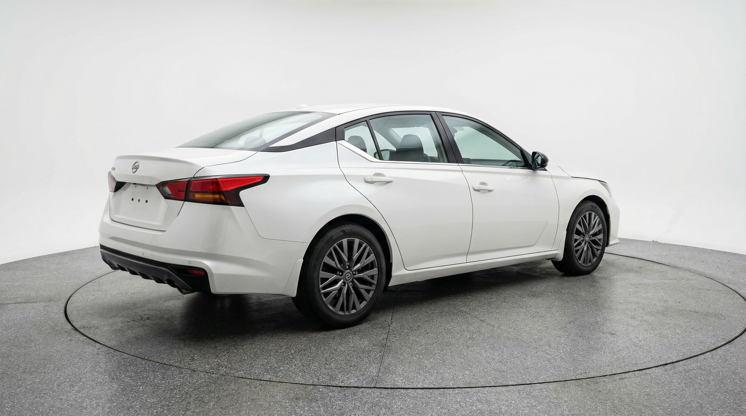 Thumbnail: 2025 Nissan Altima - 7