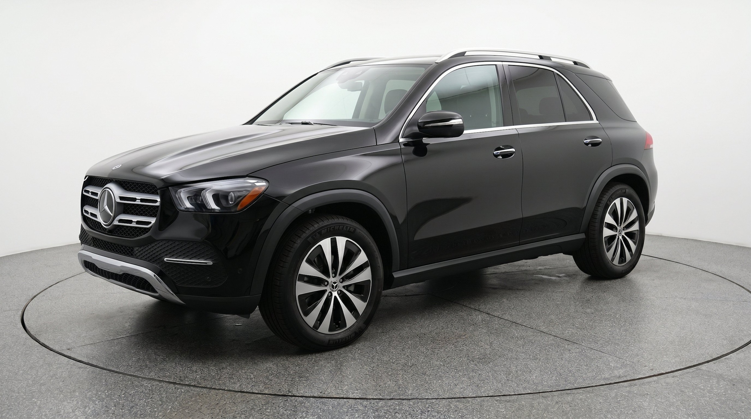 Thumbnail: 2026 Mercedes-Benz GLE - 3