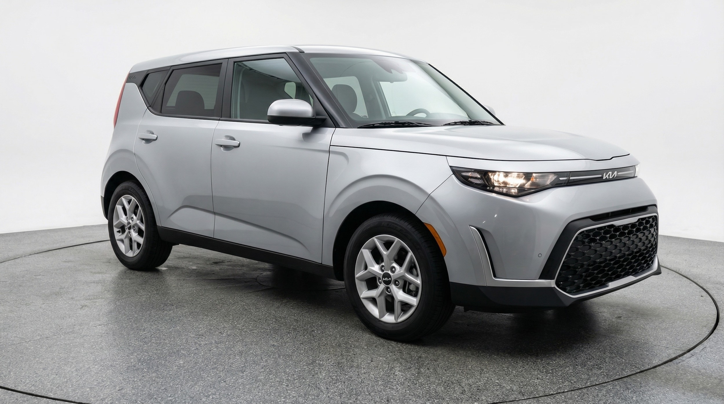 Thumbnail: 2025 Kia Soul - 1
