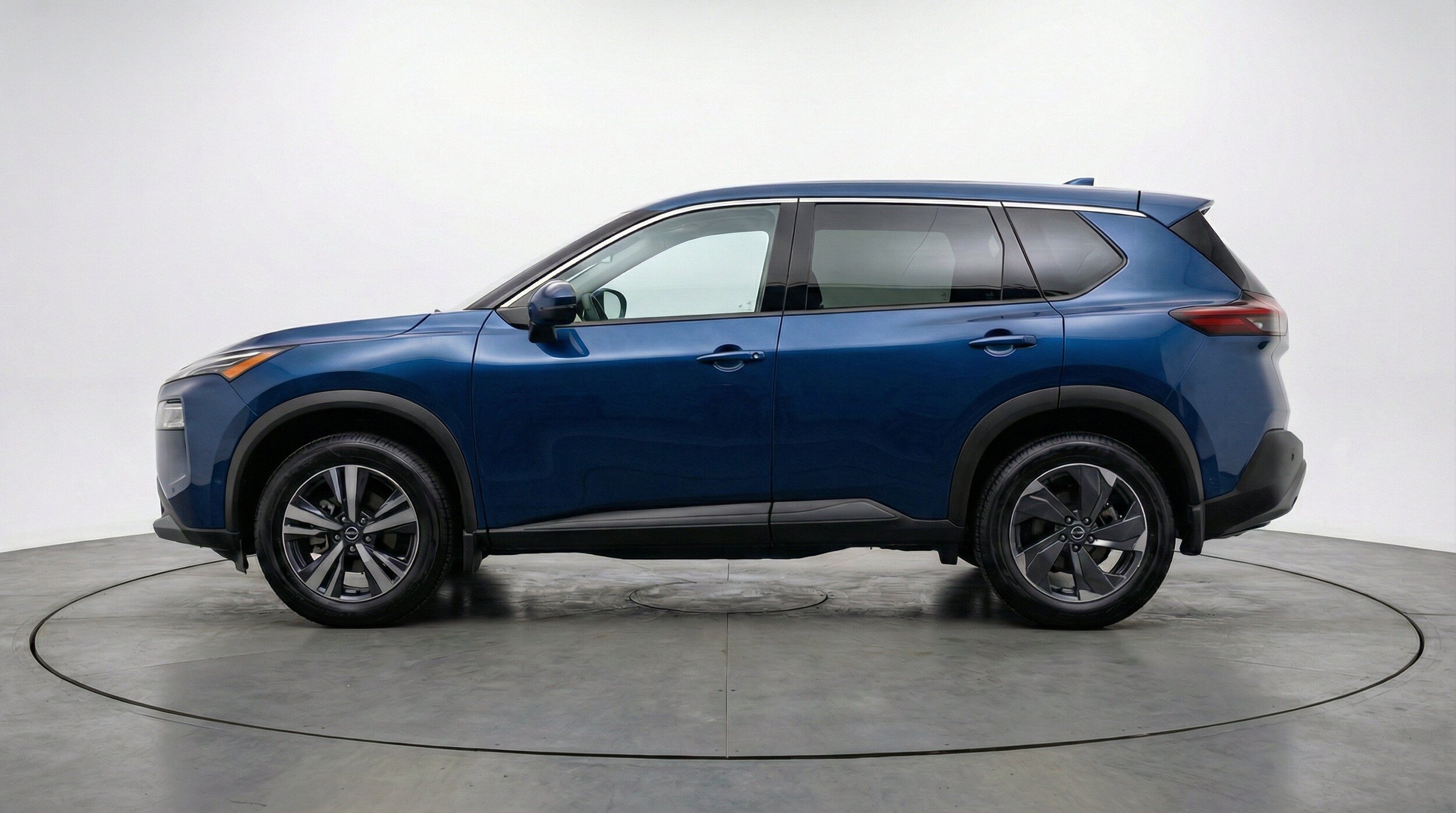 Thumbnail: 2025 Nissan Rogue - 5