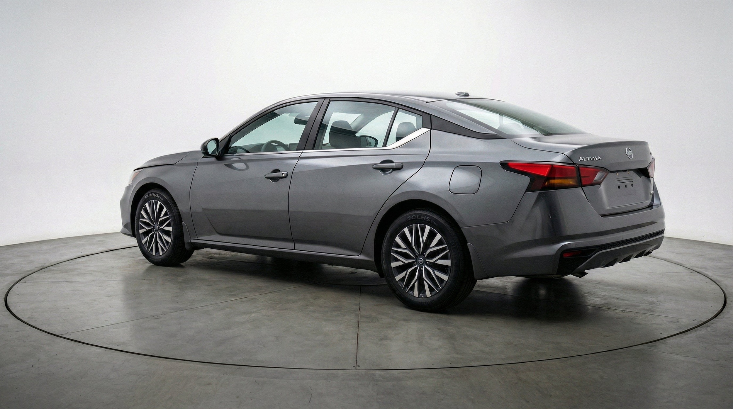 Thumbnail: 2025 Nissan Altima - 6