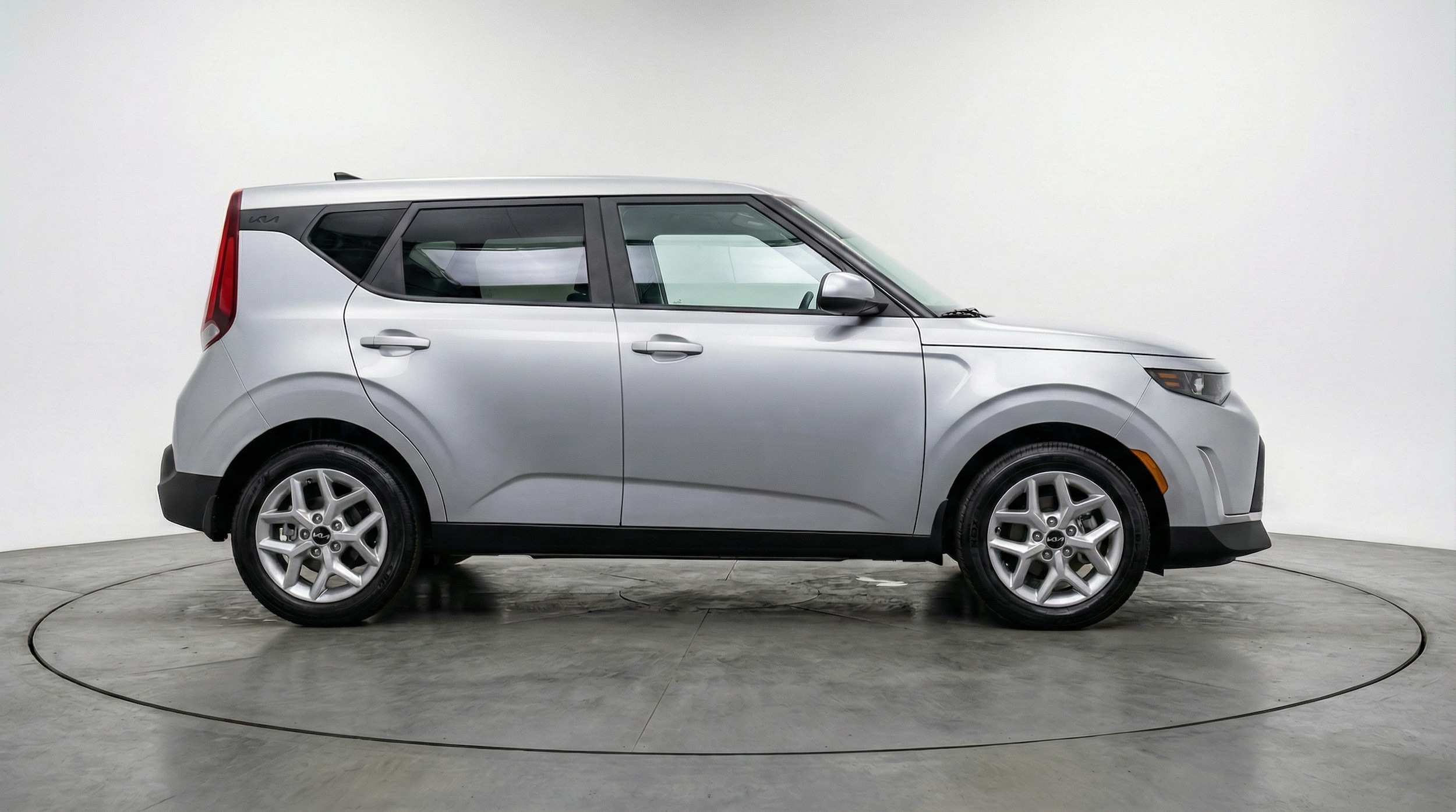 Thumbnail: 2025 Kia Soul - 8