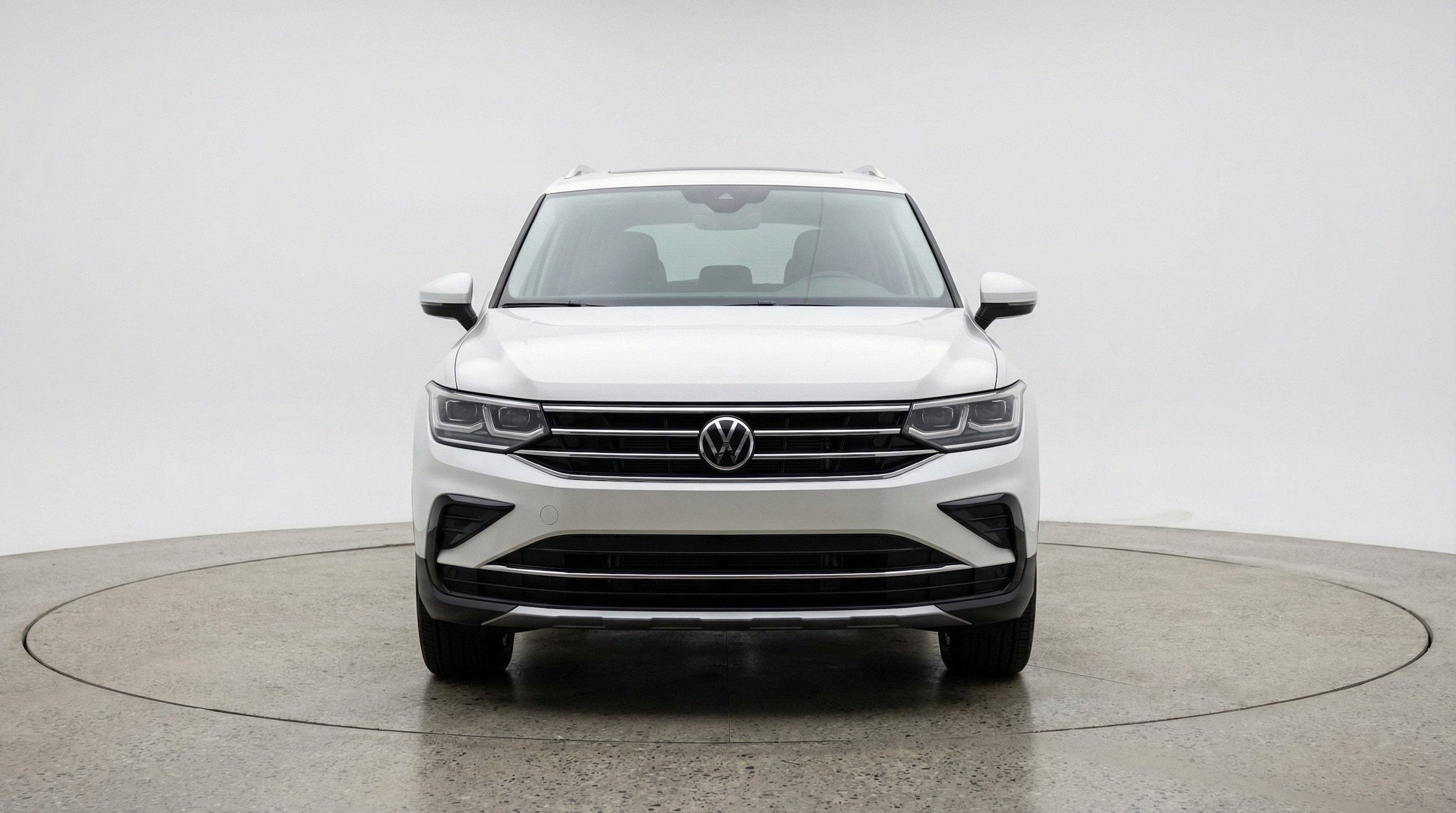 Thumbnail: 2026 Volkswagen Tiguan - 2