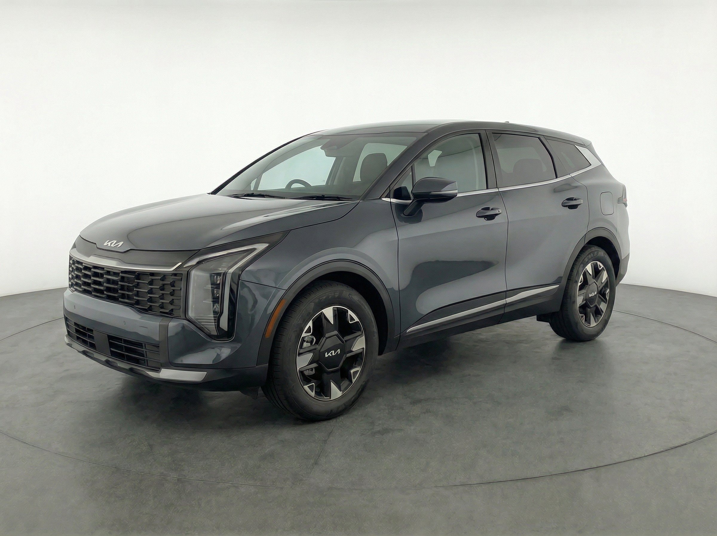 Thumbnail: 2026 Kia Sportage - 3