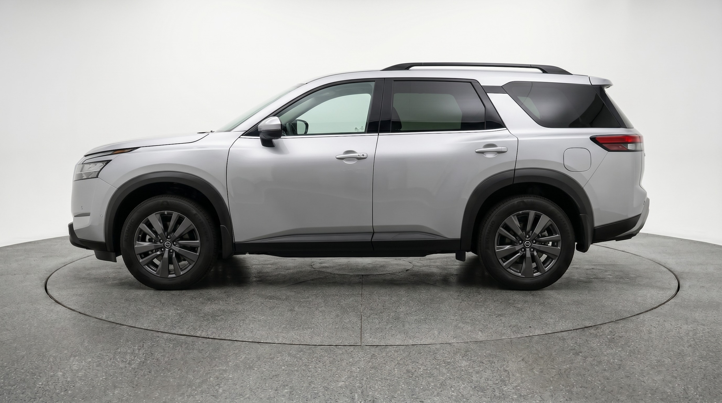 Thumbnail: 2025 Nissan Pathfinder - 4