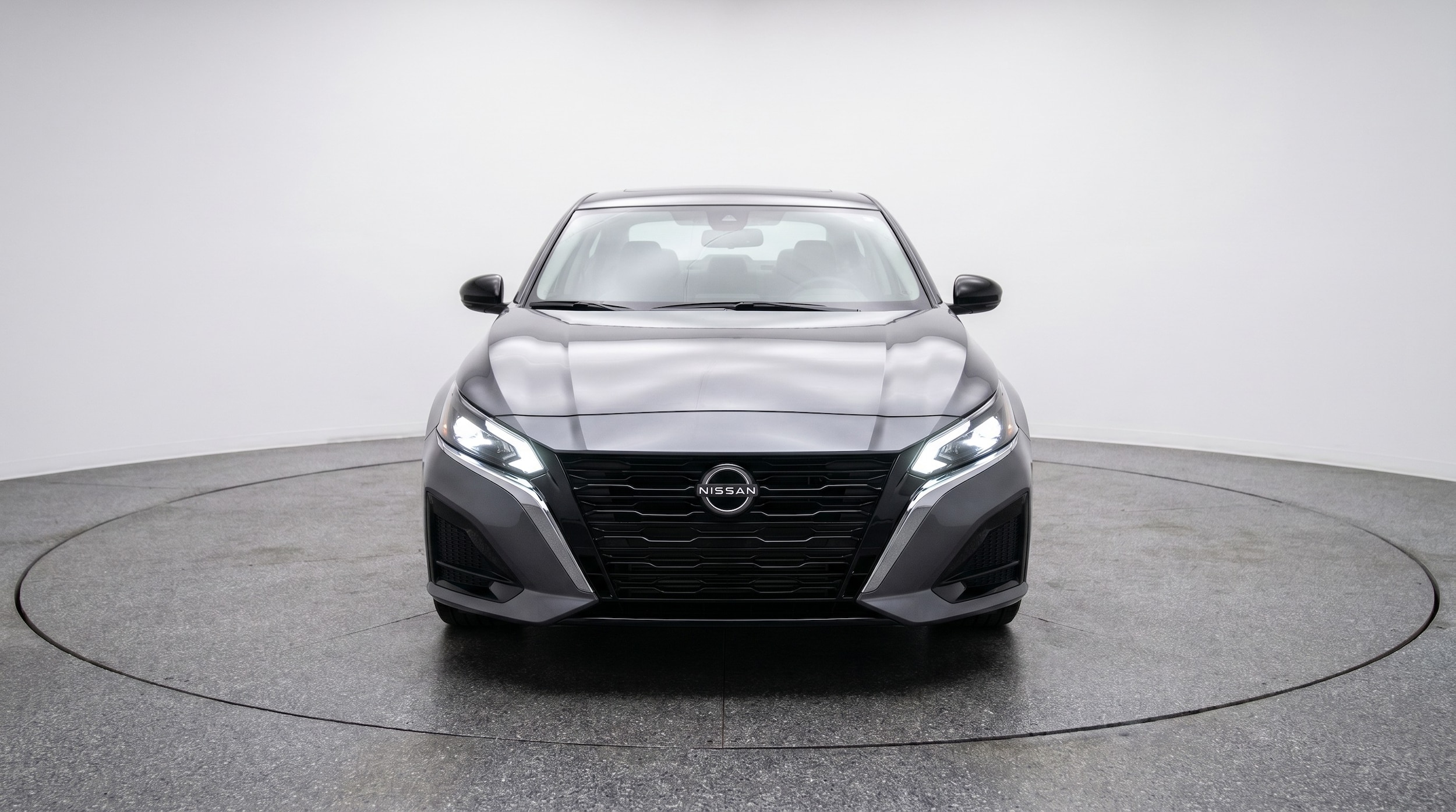 Thumbnail: 2025 Nissan Altima - 2
