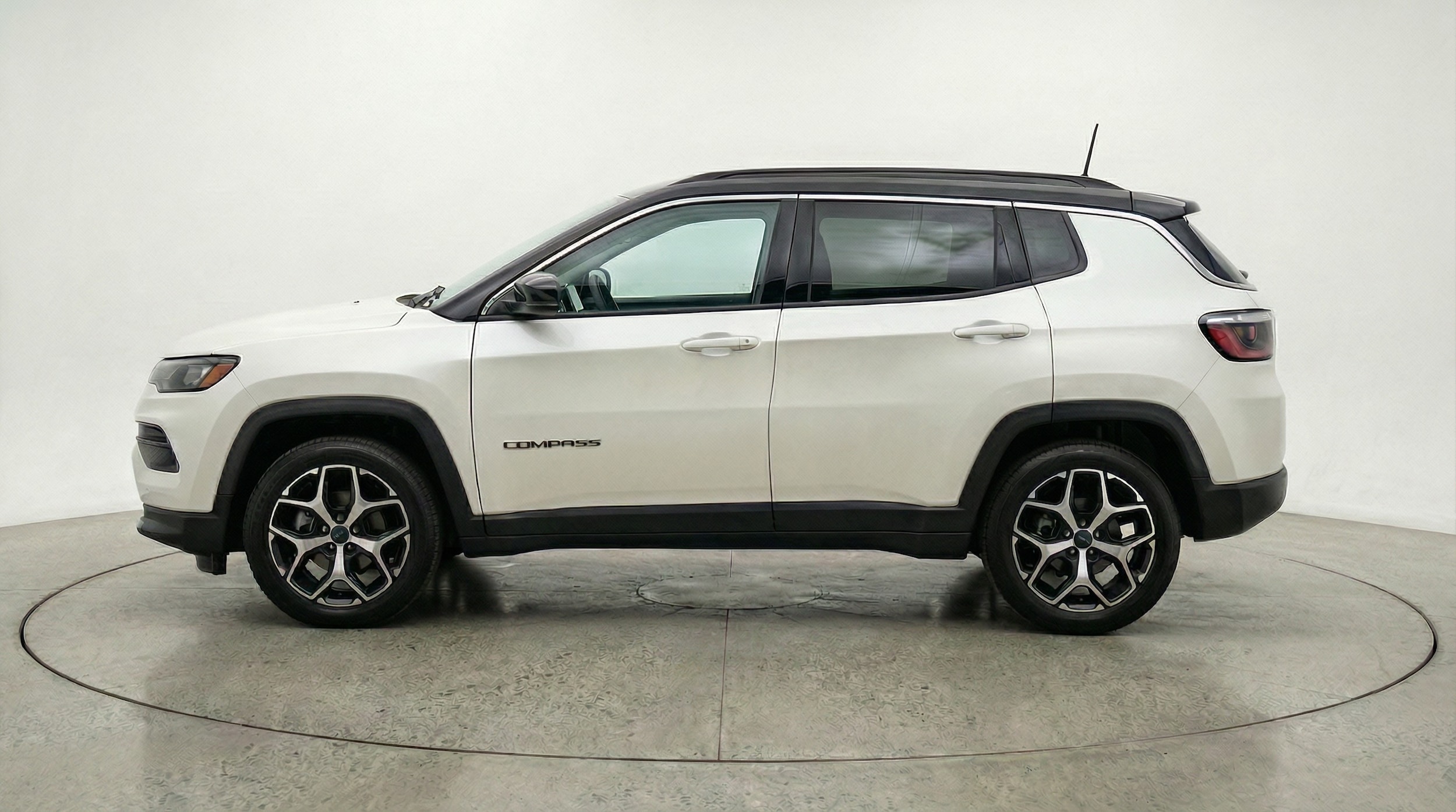 Thumbnail: 2025 Jeep Compass - 4