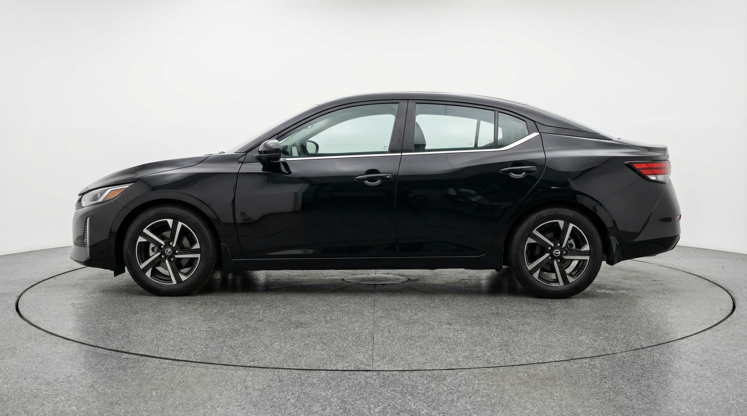 Thumbnail: 2025 Nissan Sentra - 4