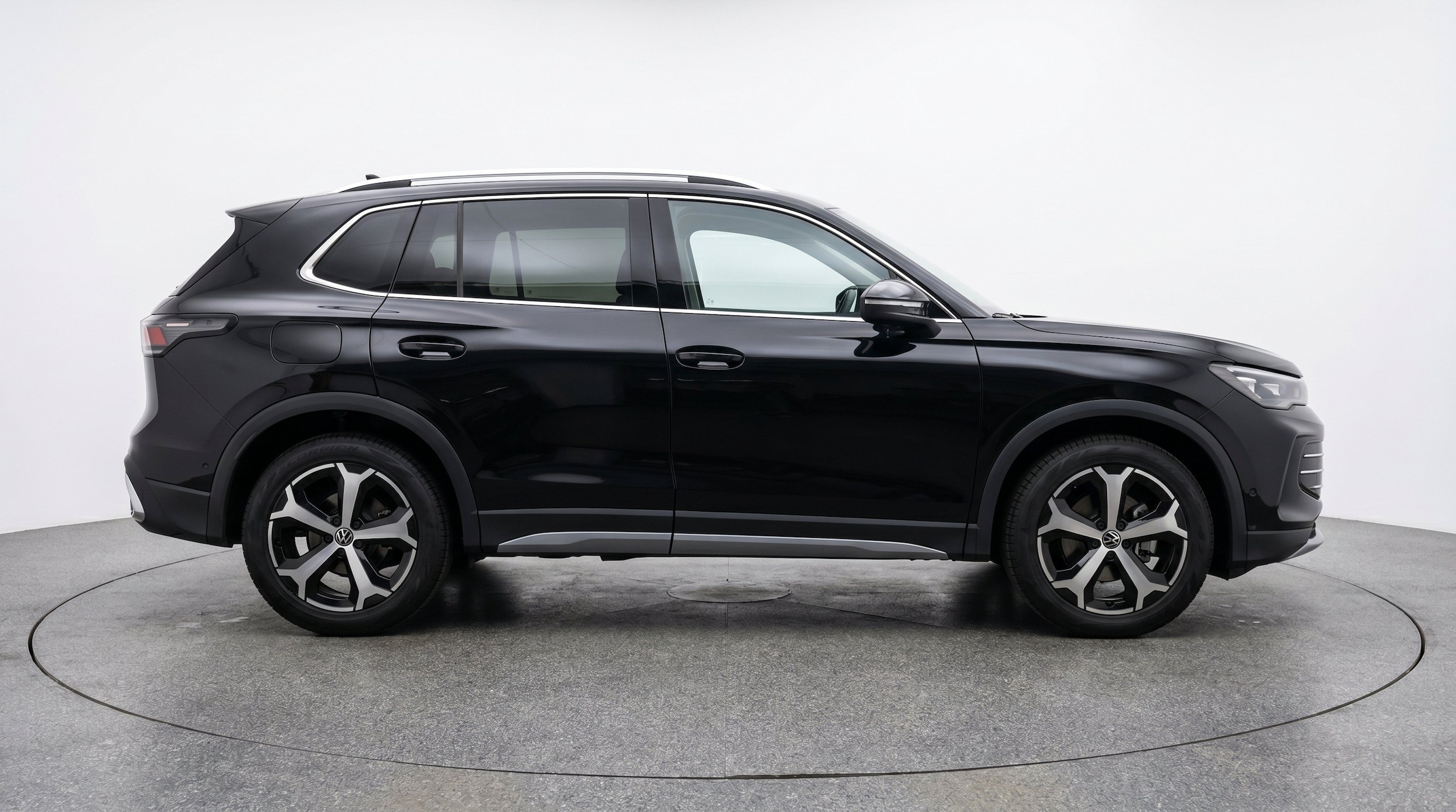 Thumbnail: 2026 Volkswagen Tiguan - 10