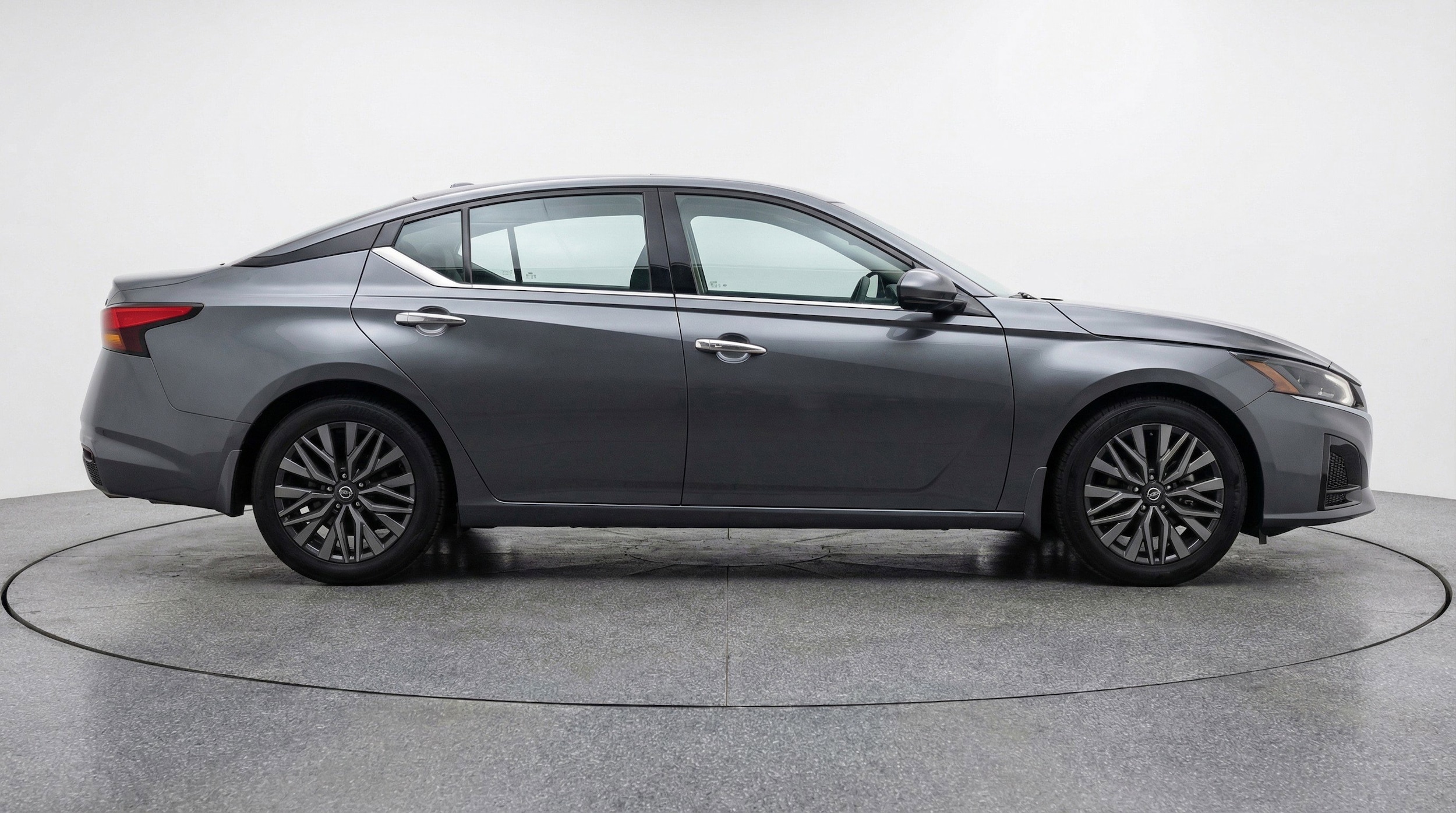 Thumbnail: 2025 Nissan Altima - 11