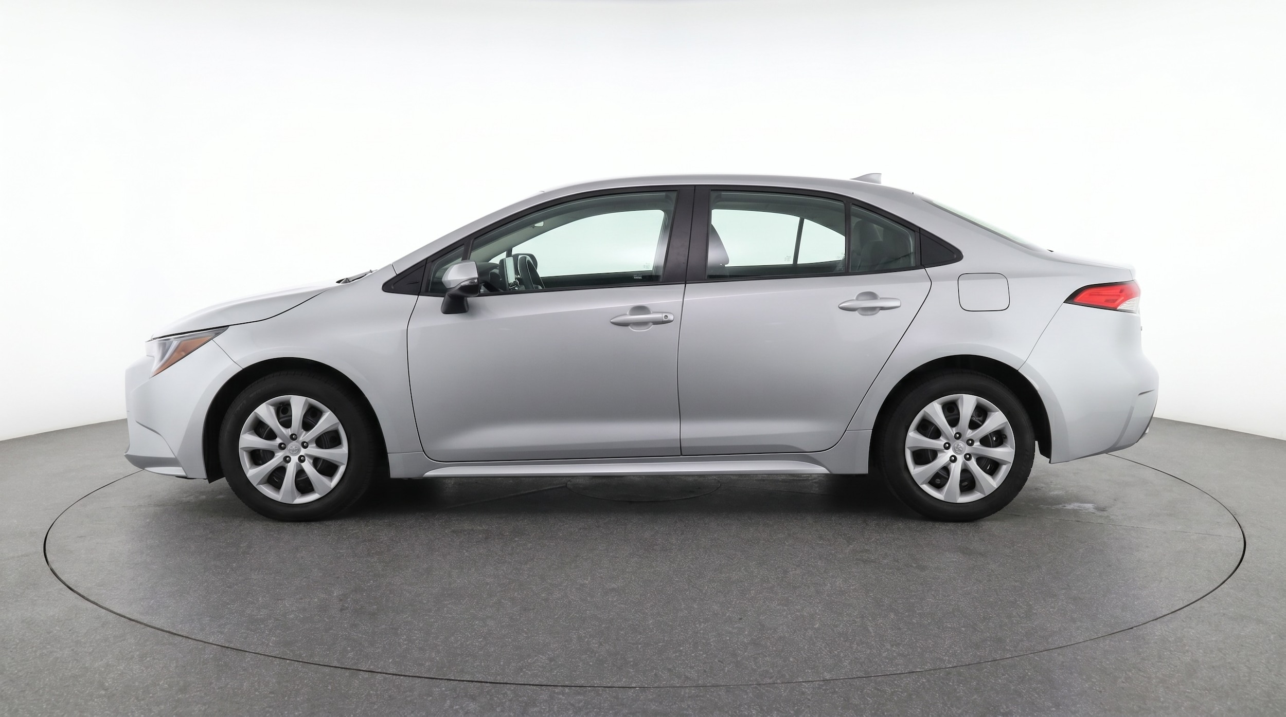 Thumbnail: 2025 Toyota Corolla - 4