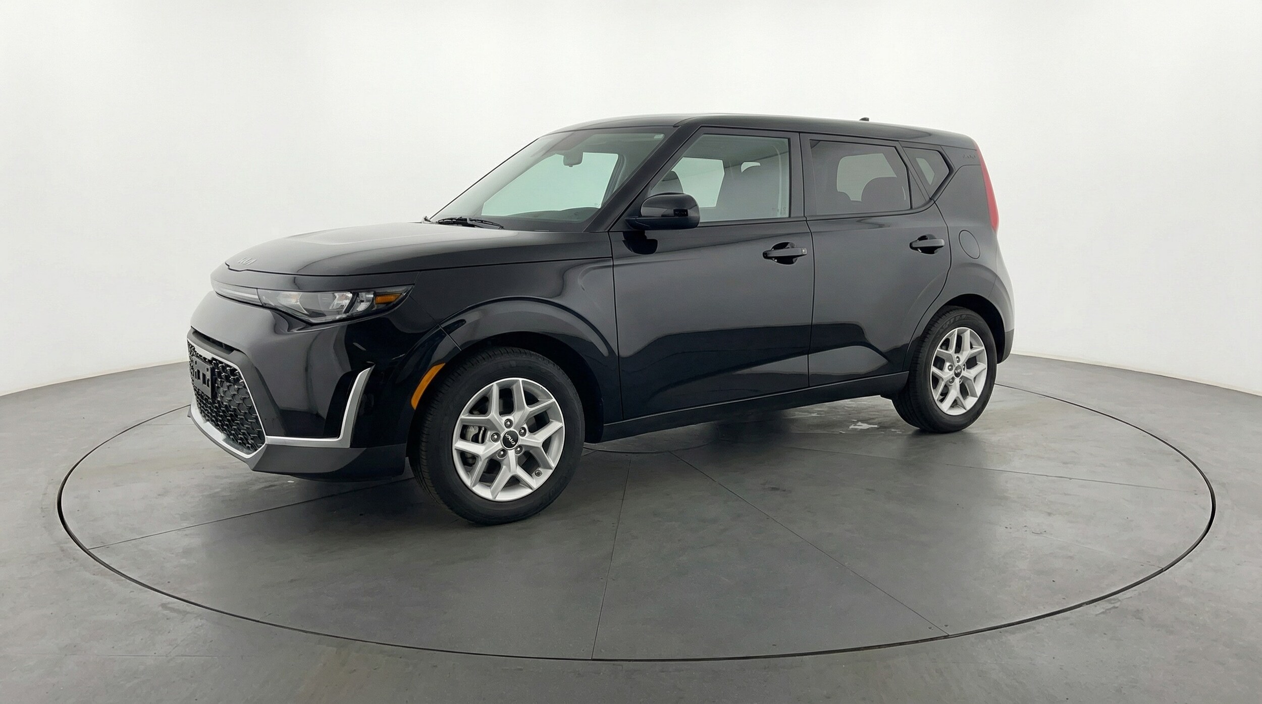 Thumbnail: 2025 Kia Soul - 3