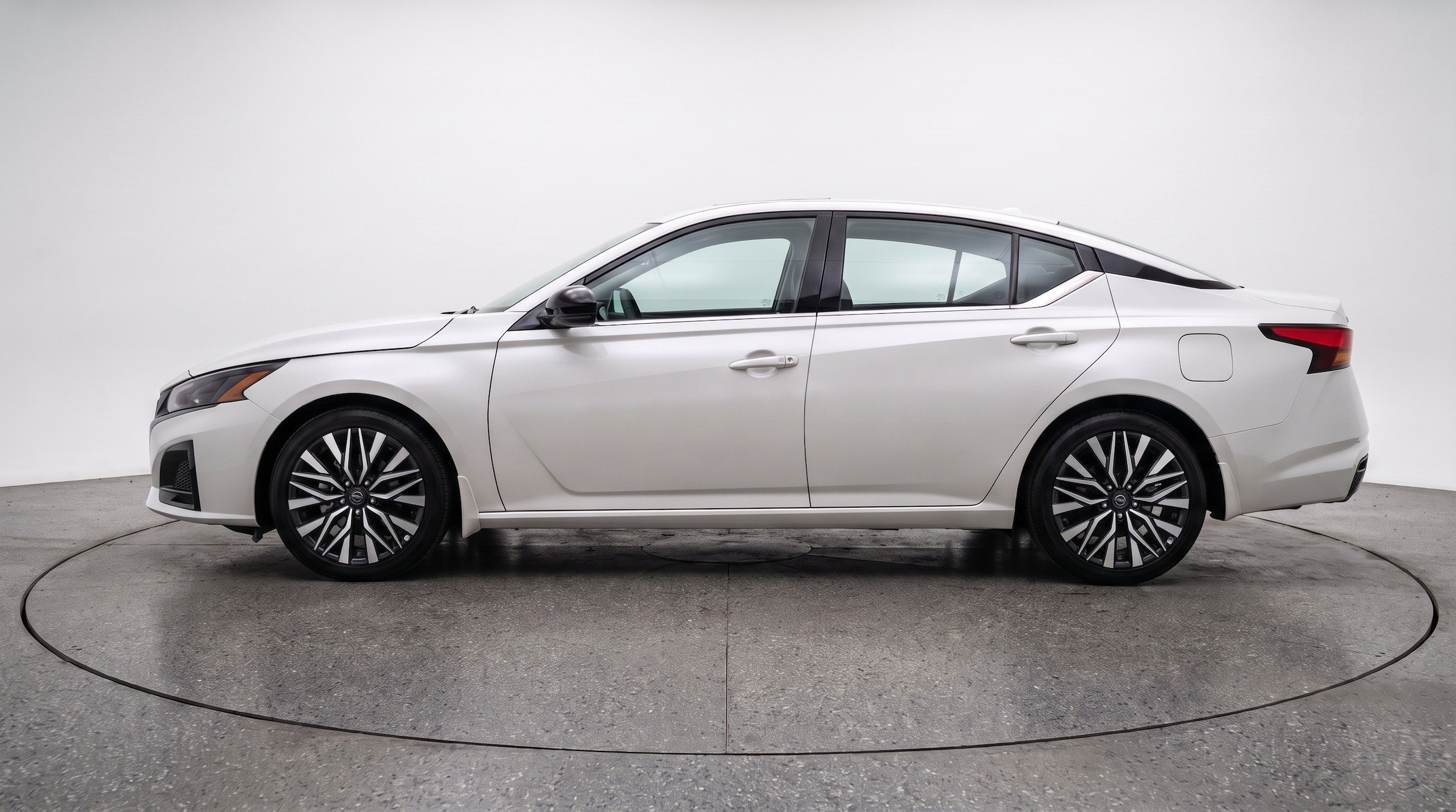 Thumbnail: 2026 Nissan Altima - 5