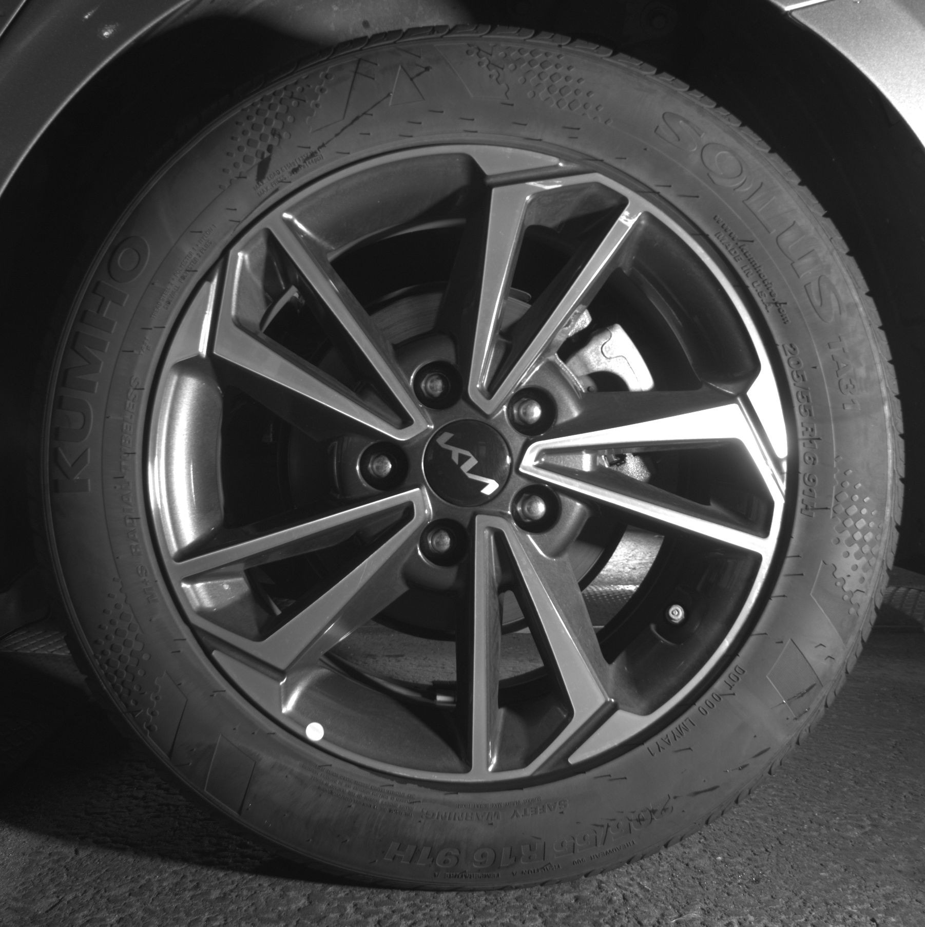 Thumbnail: 2024 Kia Forte - 11