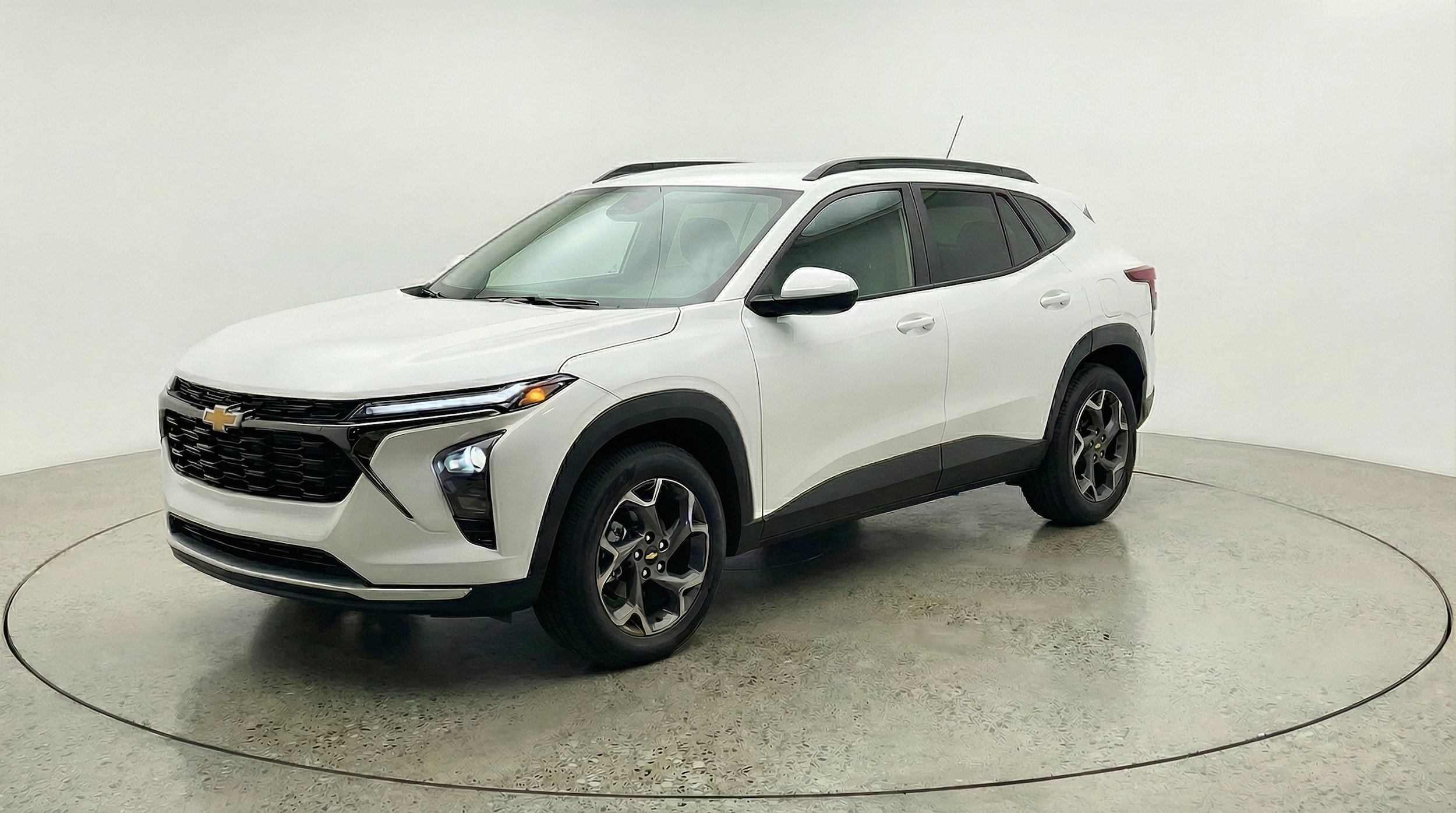 Thumbnail: 2025 Chevrolet Trax - 3