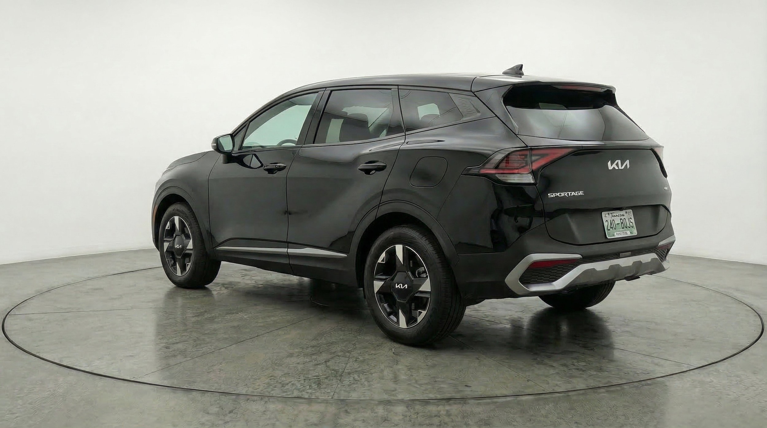 Thumbnail: 2026 Kia Sportage - 6