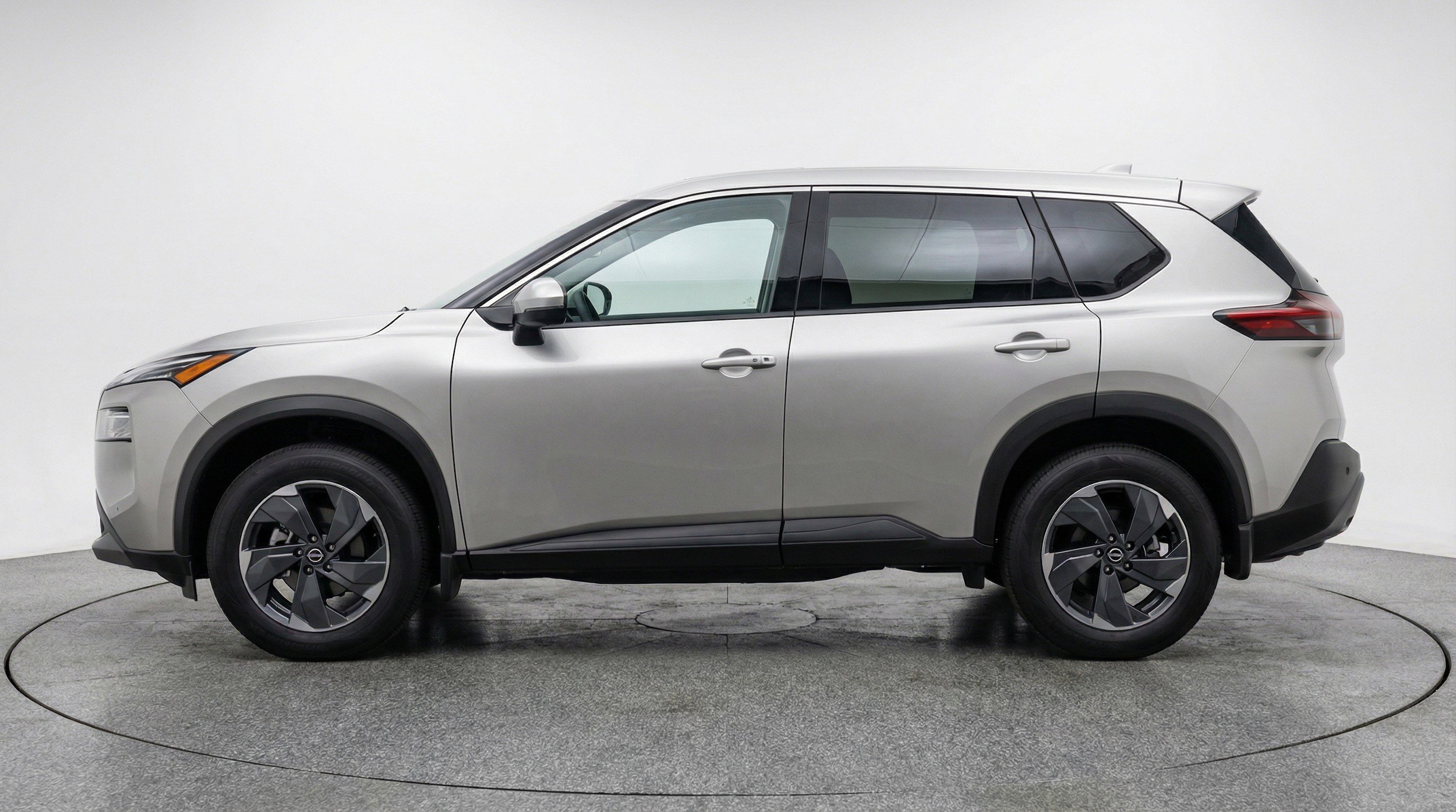 Thumbnail: 2025 Nissan Rogue - 5