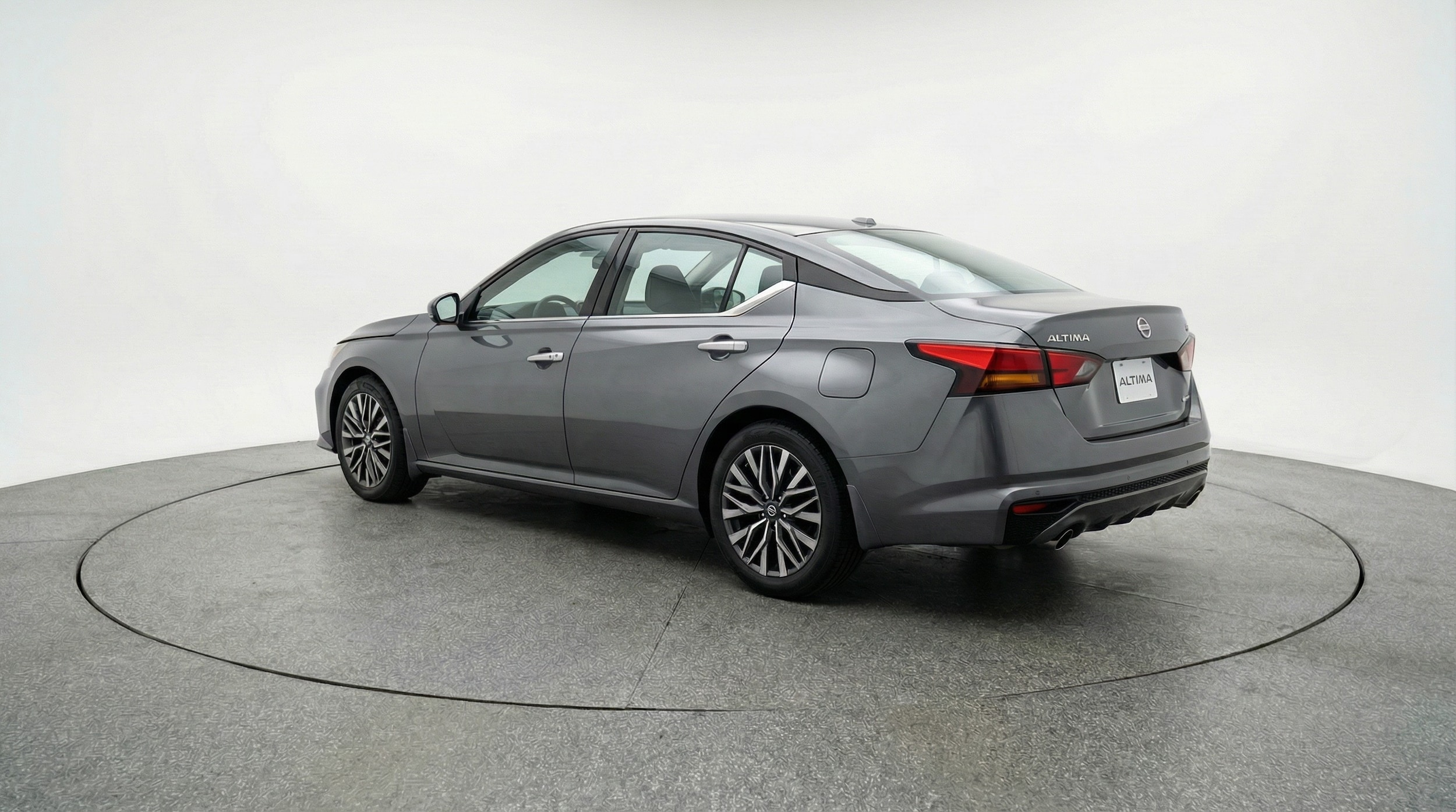 Thumbnail: 2025 Nissan Altima - 5