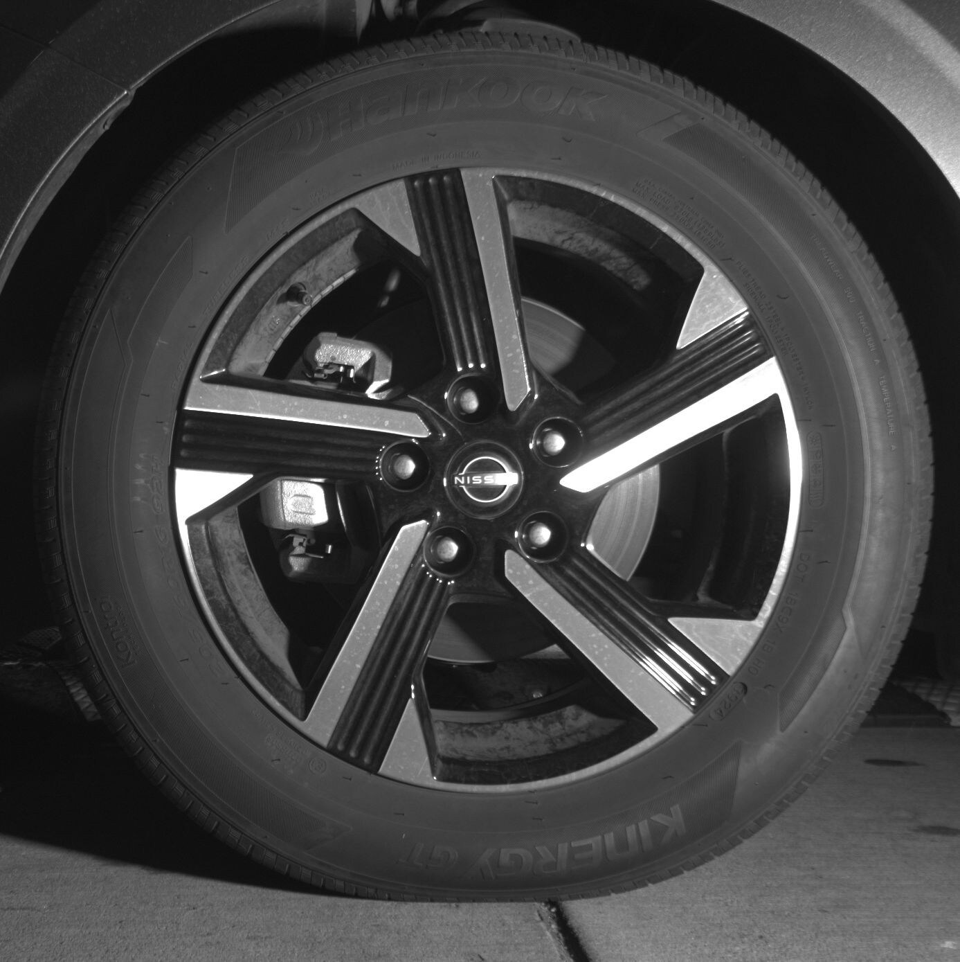 Thumbnail: 2025 Nissan Sentra - 9