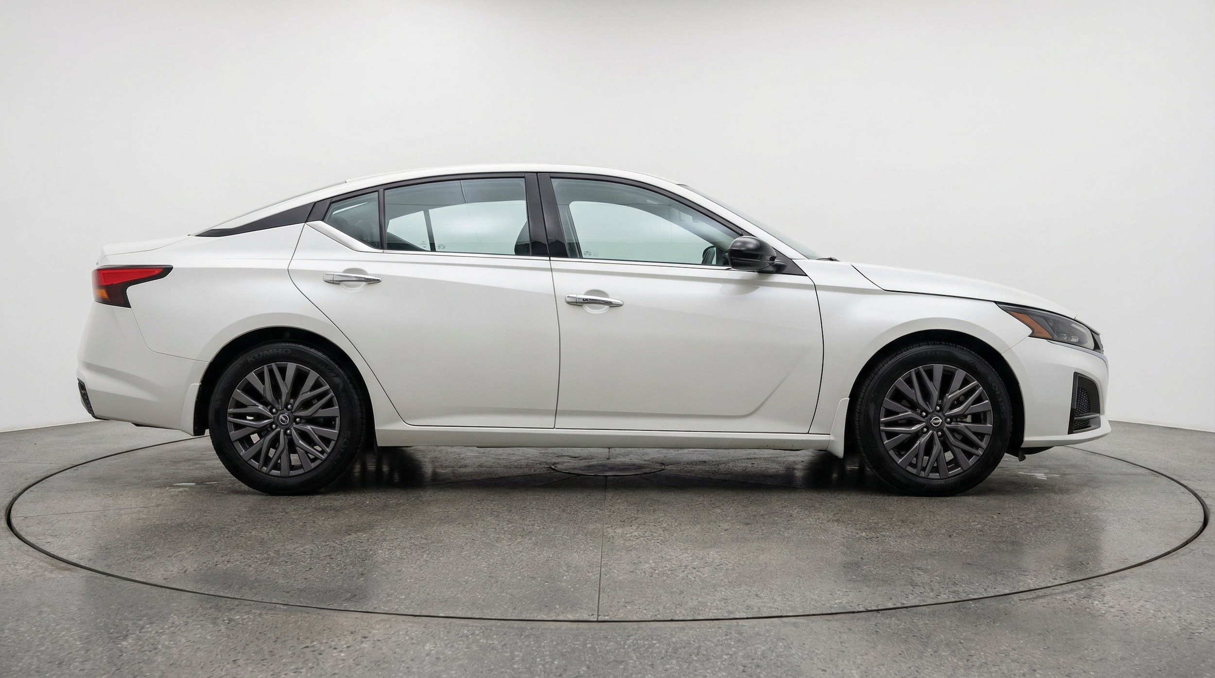 Thumbnail: 2025 Nissan Altima - 11