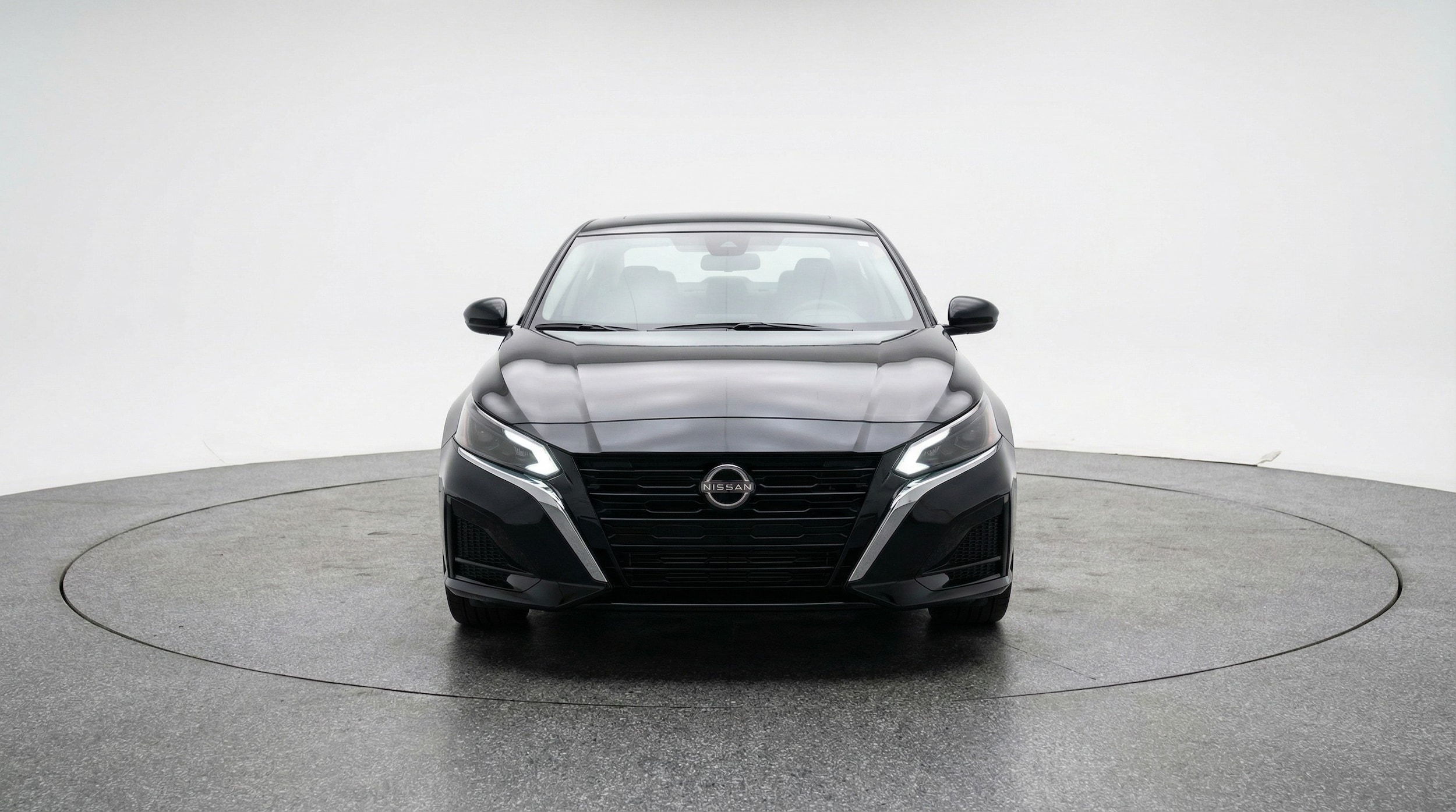 Thumbnail: 2025 Nissan Altima - 2